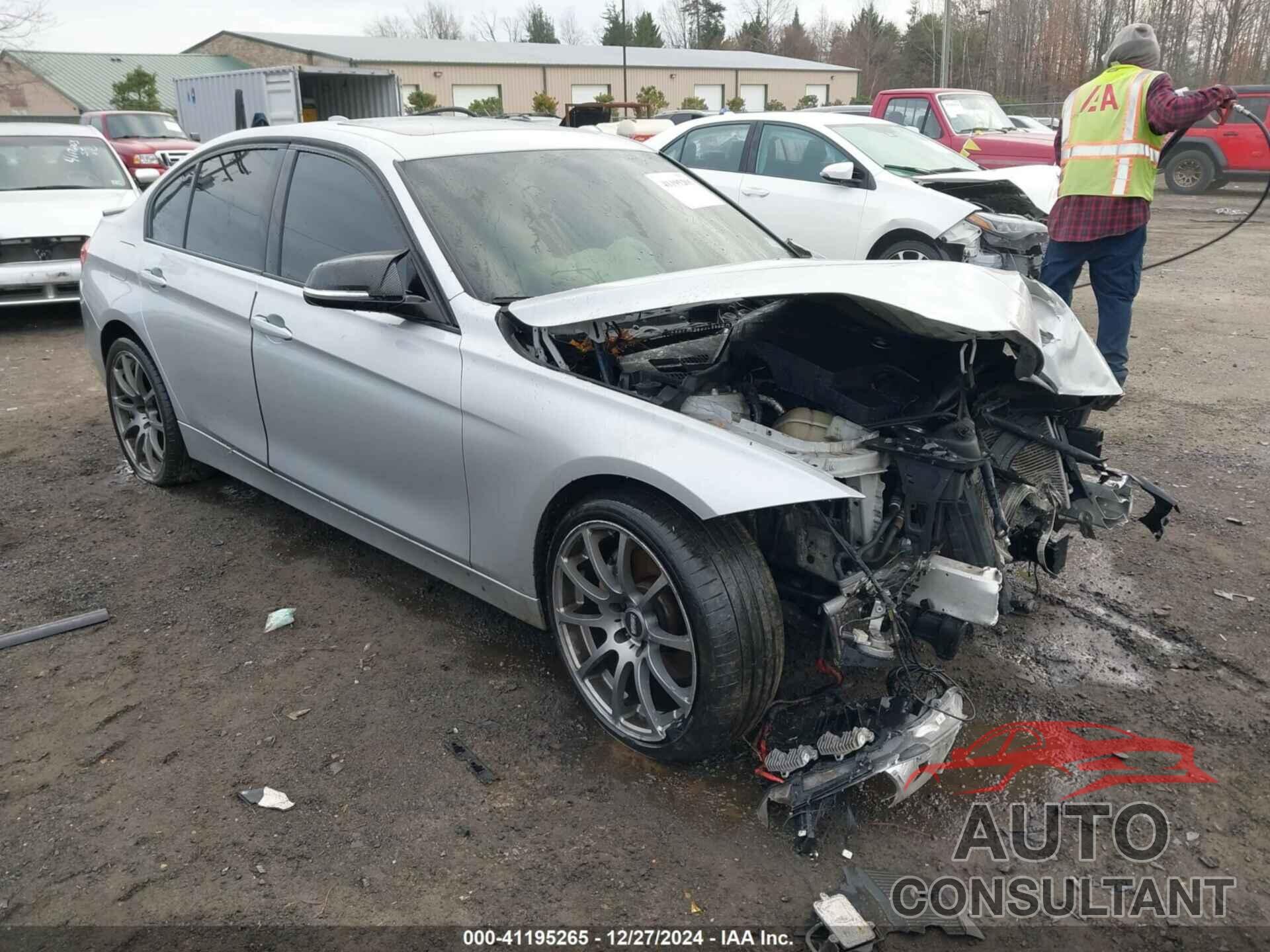 BMW 335I 2013 - WBA3B9G52DNR90099