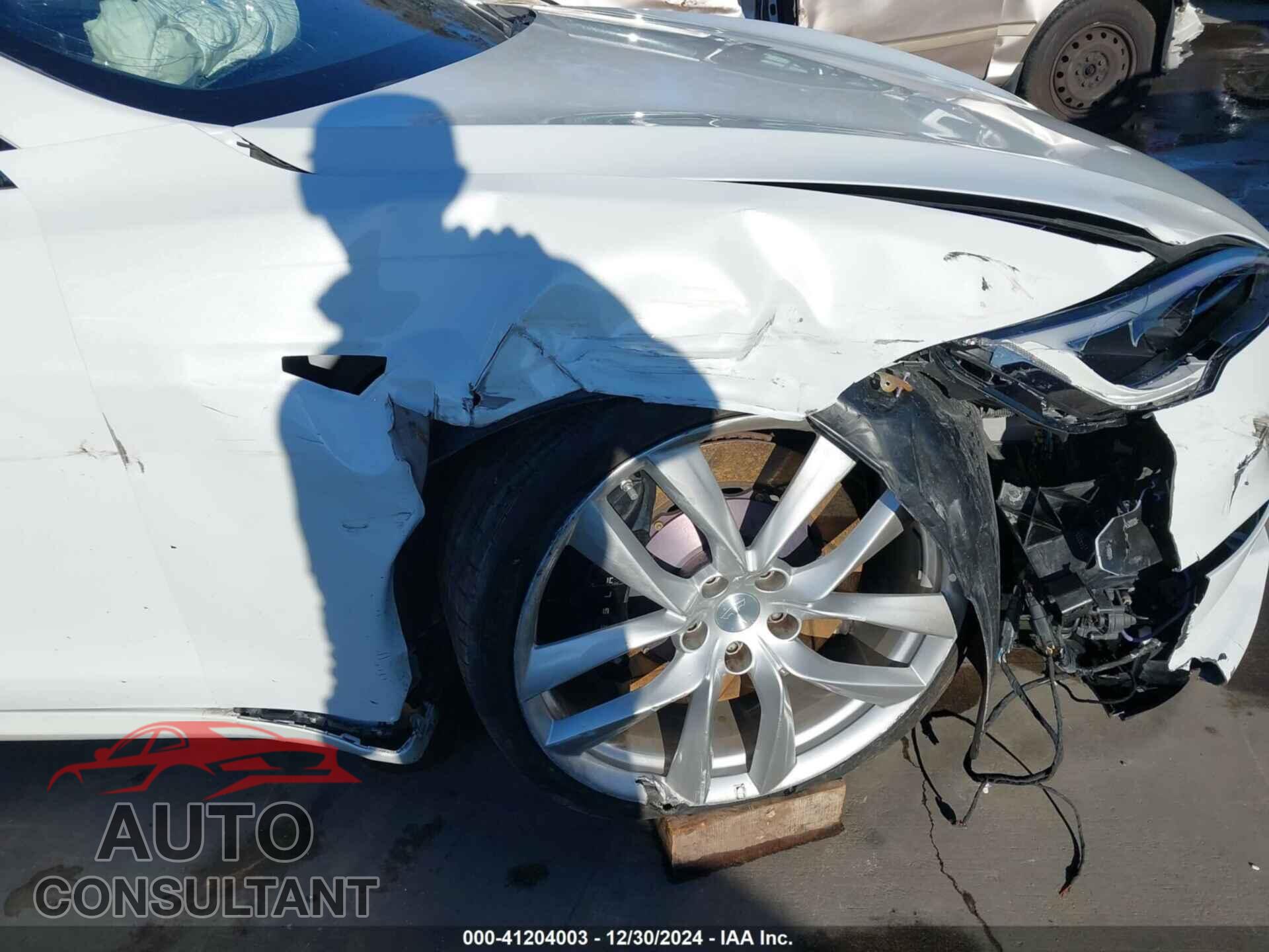 TESLA MODEL S 2022 - 5YJSA1E63NF483873
