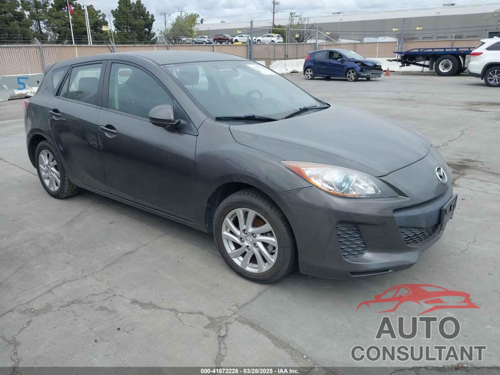 MAZDA MAZDA3 2012 - JM1BL1L82C1696088