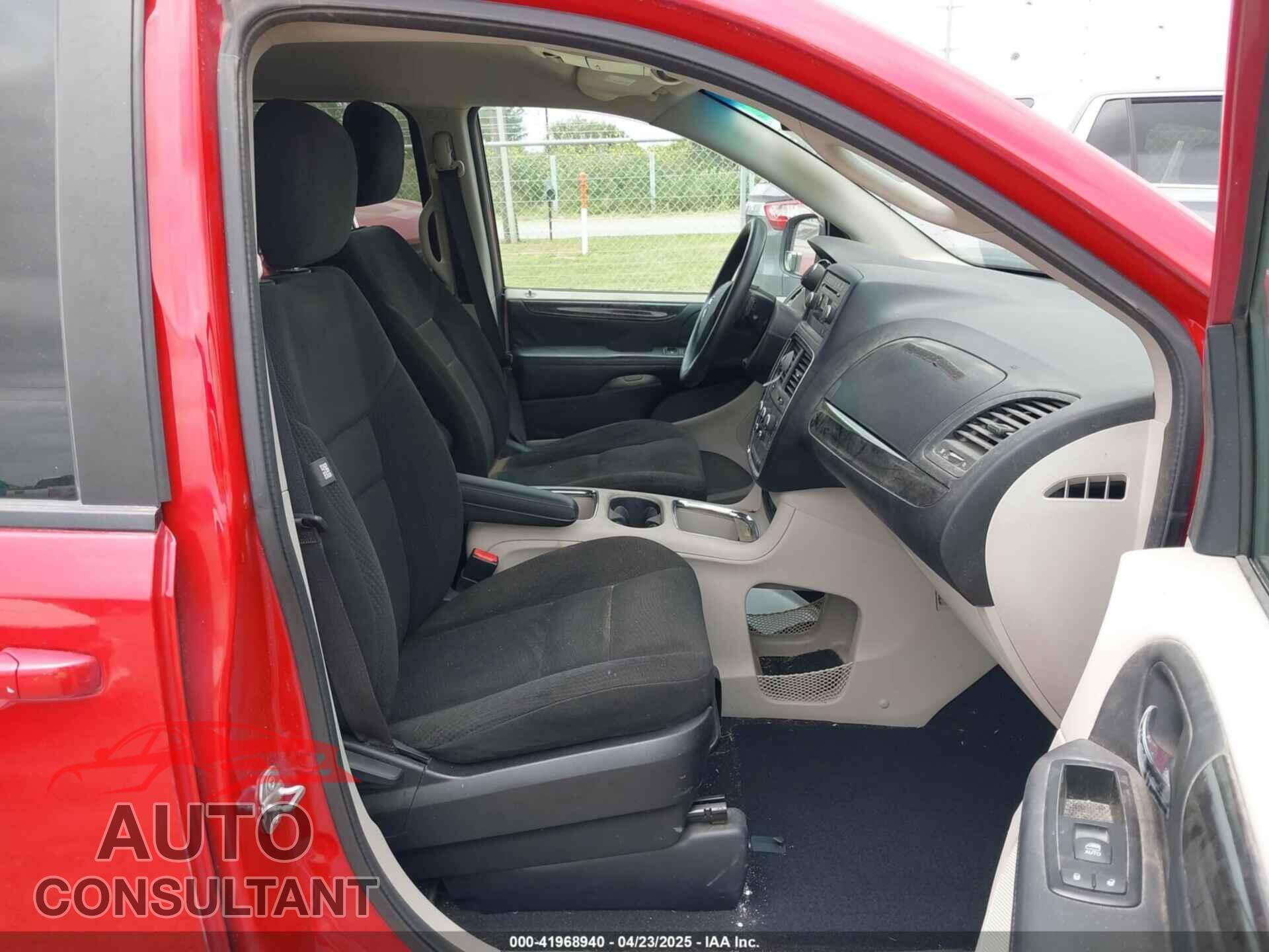 DODGE GRAND CARAVAN 2015 - 2C4RDGCG3FR667768