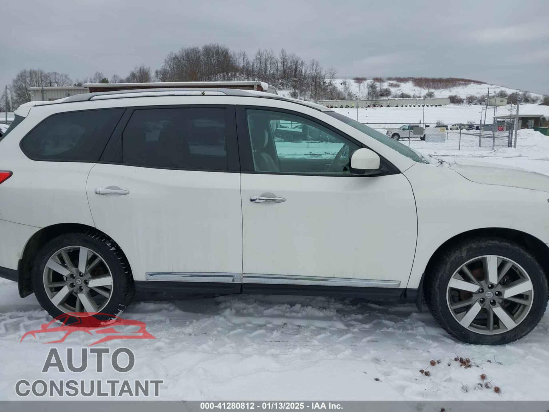 NISSAN PATHFINDER 2014 - 5N1AR2MM3EC653720