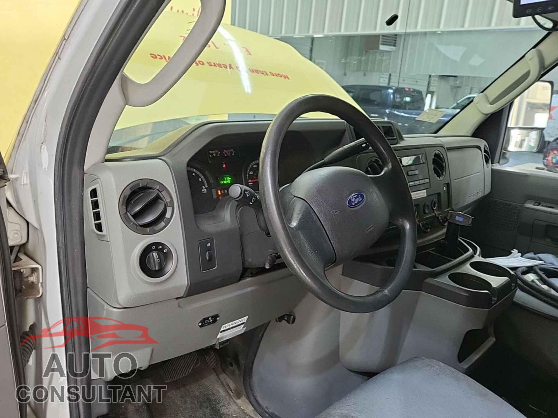 FORD E-450 CUTAWAY 2018 - 1FDXE4FS5JDC31448