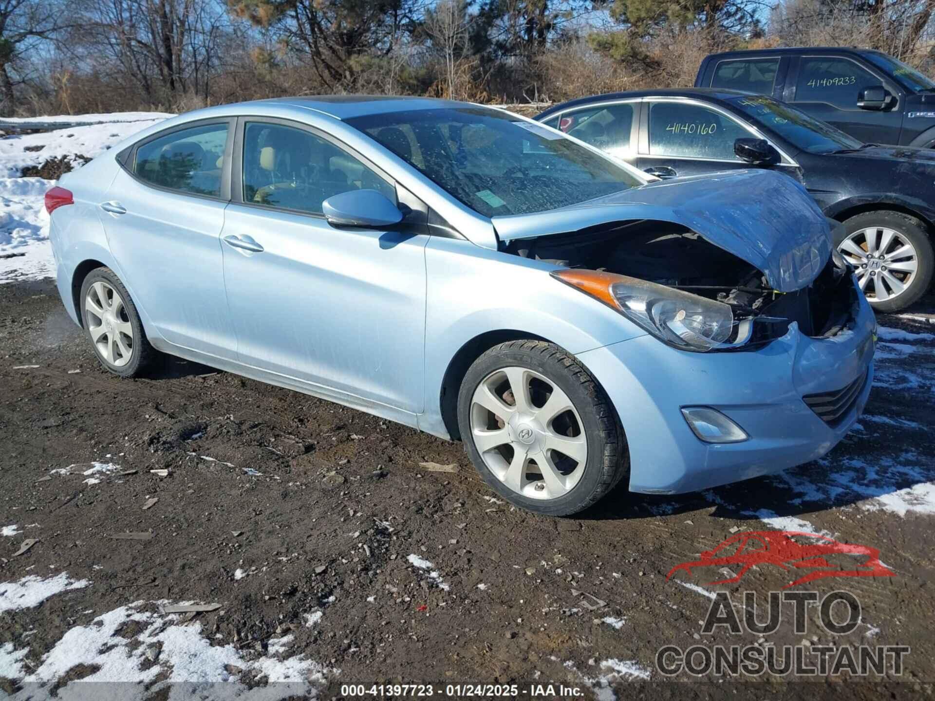 HYUNDAI ELANTRA 2011 - KMHDH4AE7BU104830