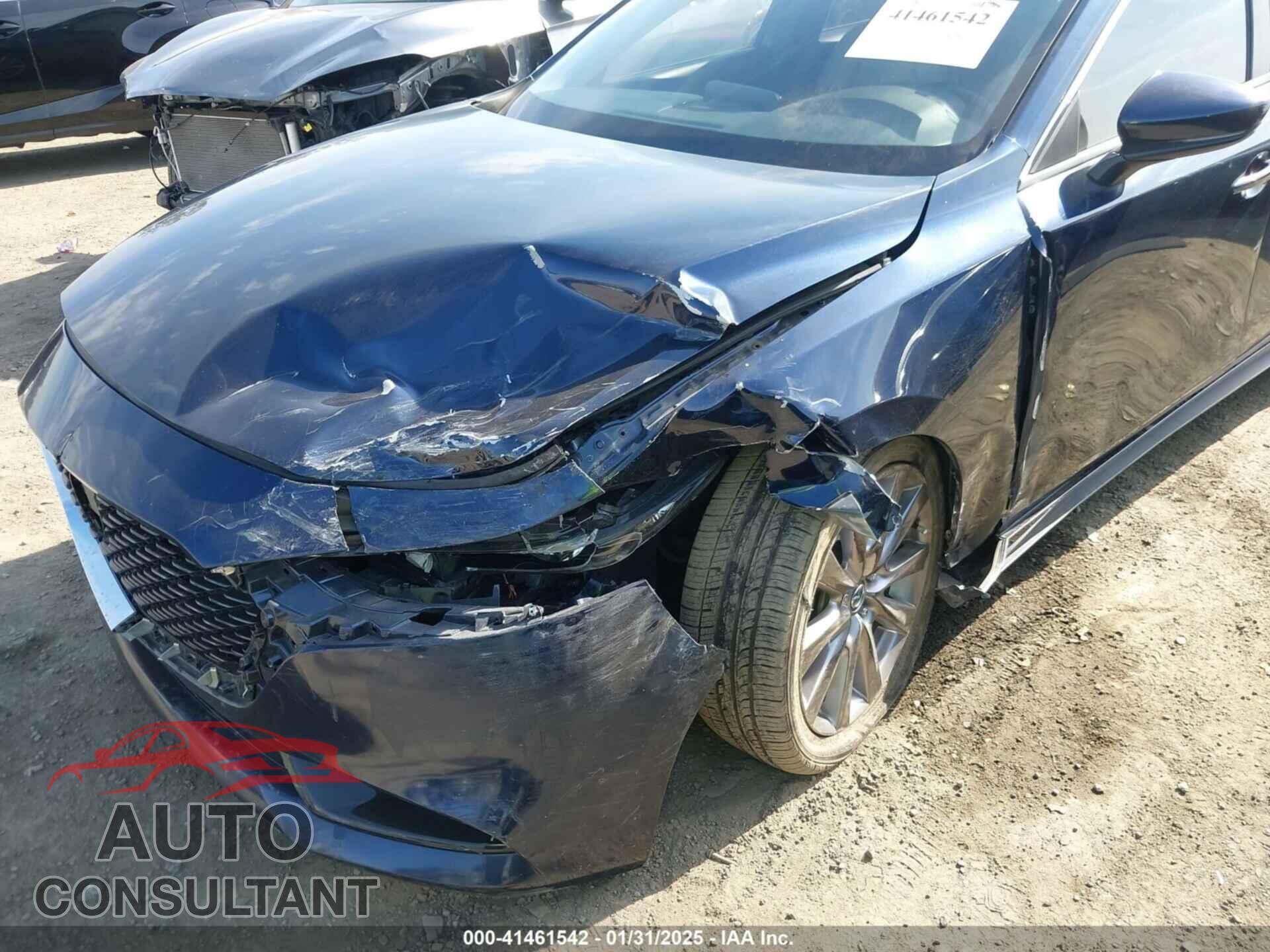 MAZDA MAZDA3 2019 - JM1BPACL4K1113267