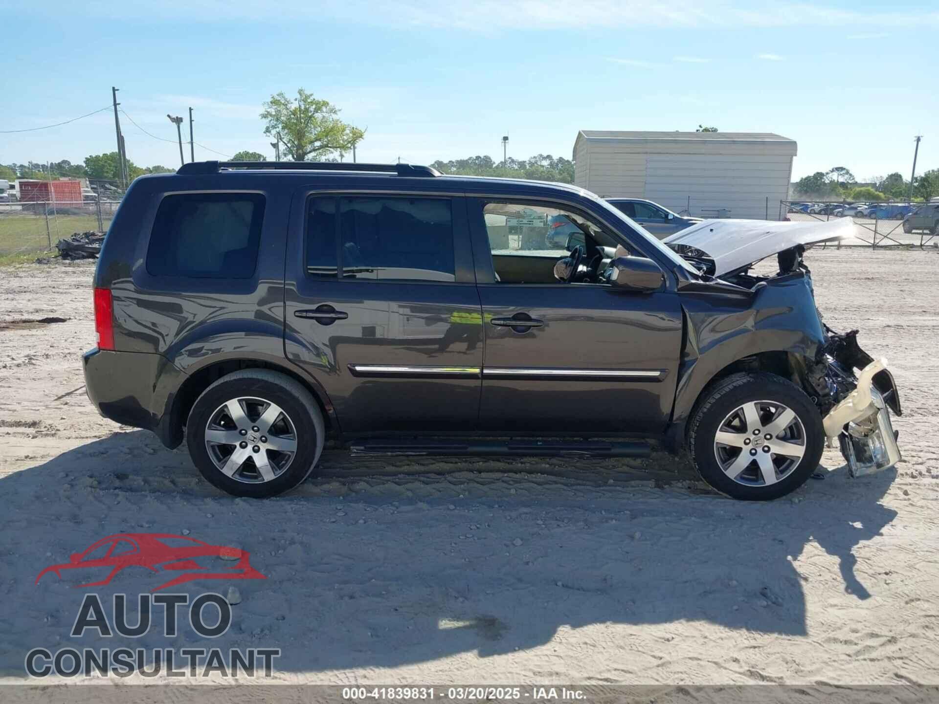 HONDA PILOT 2013 - 5FNYF4H92DB061840