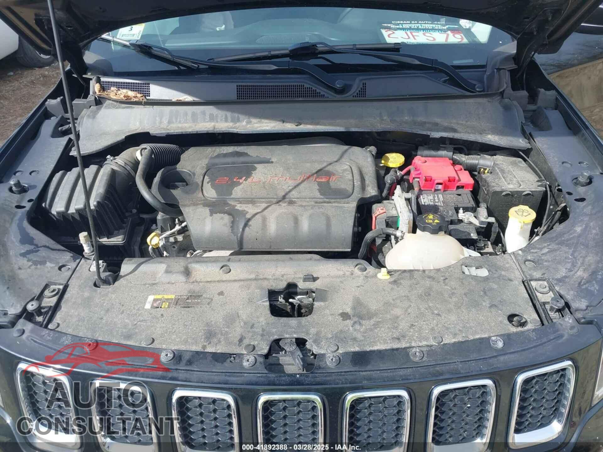 JEEP COMPASS 2019 - 3C4NJDBB9KT679054