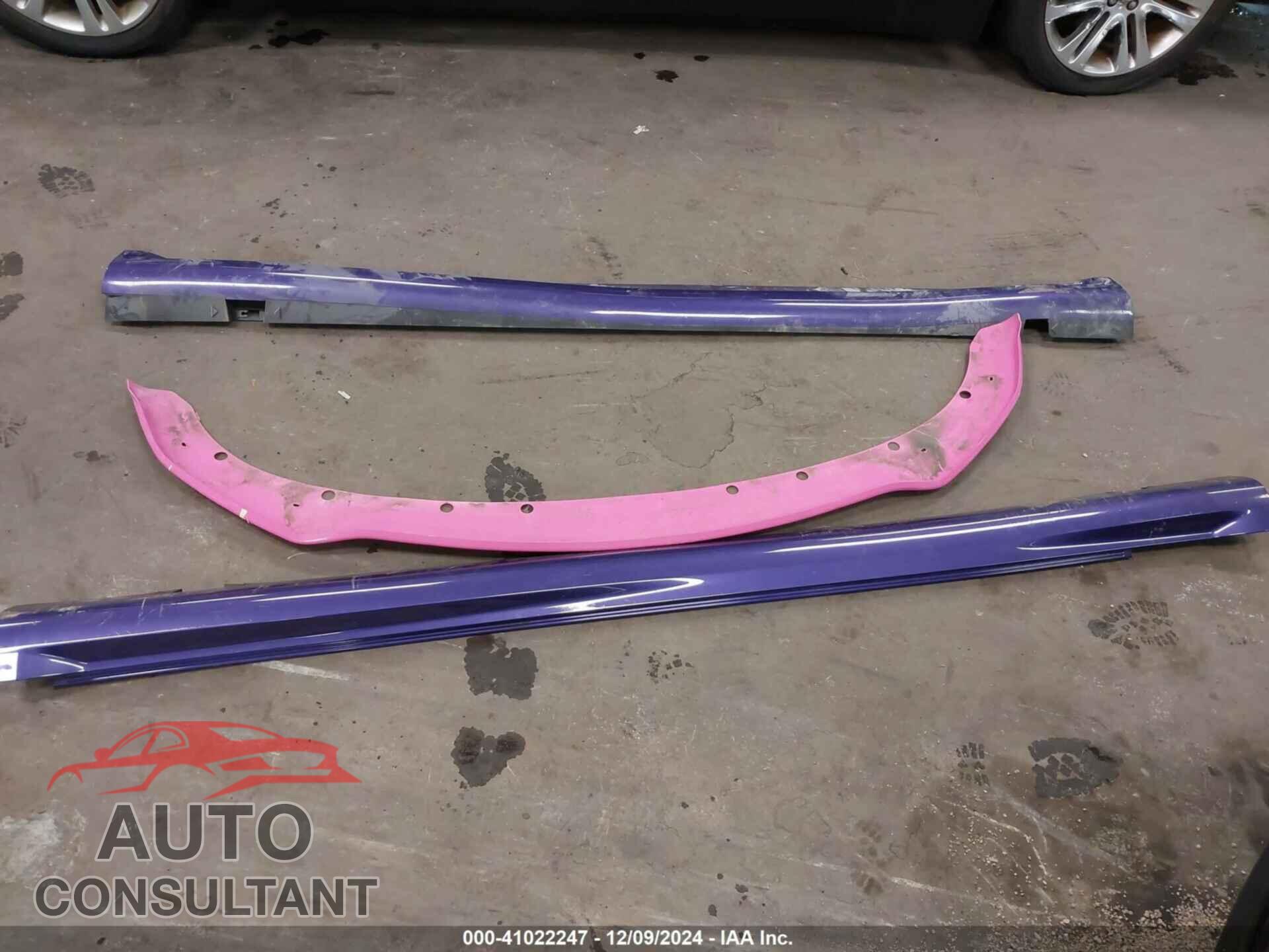 DODGE CHARGER 2023 - 2C3CDXGJ7PH679123