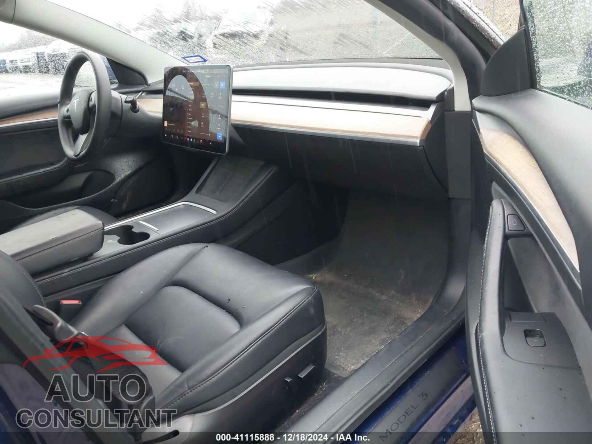 TESLA MODEL 3 2022 - 5YJ3E1EA8NF189964