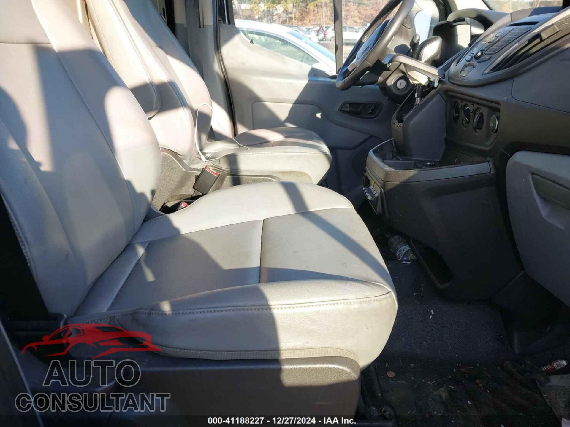 FORD TRANSIT-150 2016 - 1FTYE1YM9GKA57782