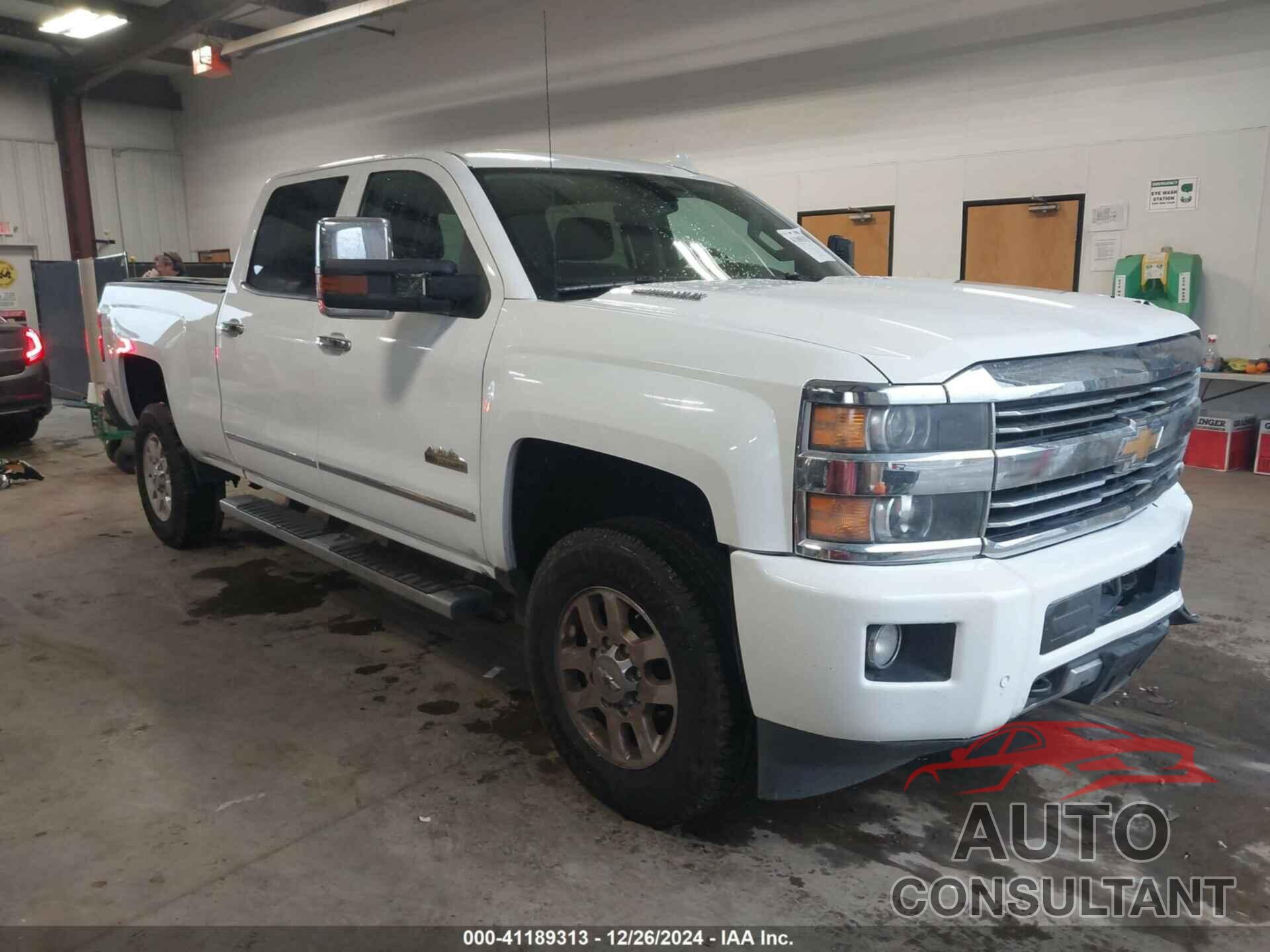 CHEVROLET SILVERADO 3500HD 2015 - 1GC4K1E86FF585320