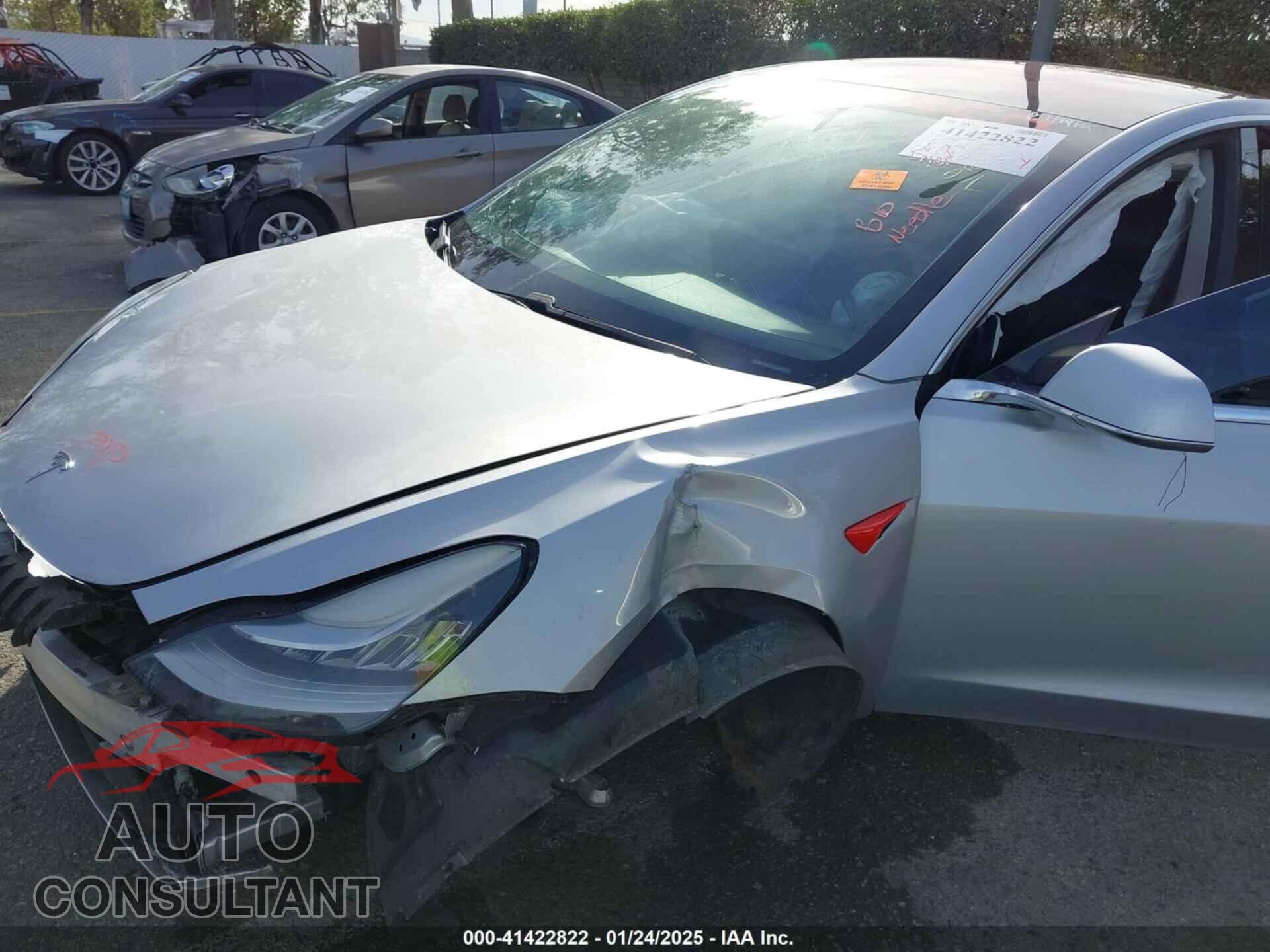 TESLA MODEL 3 2018 - 5YJ3E1EA8JF077286