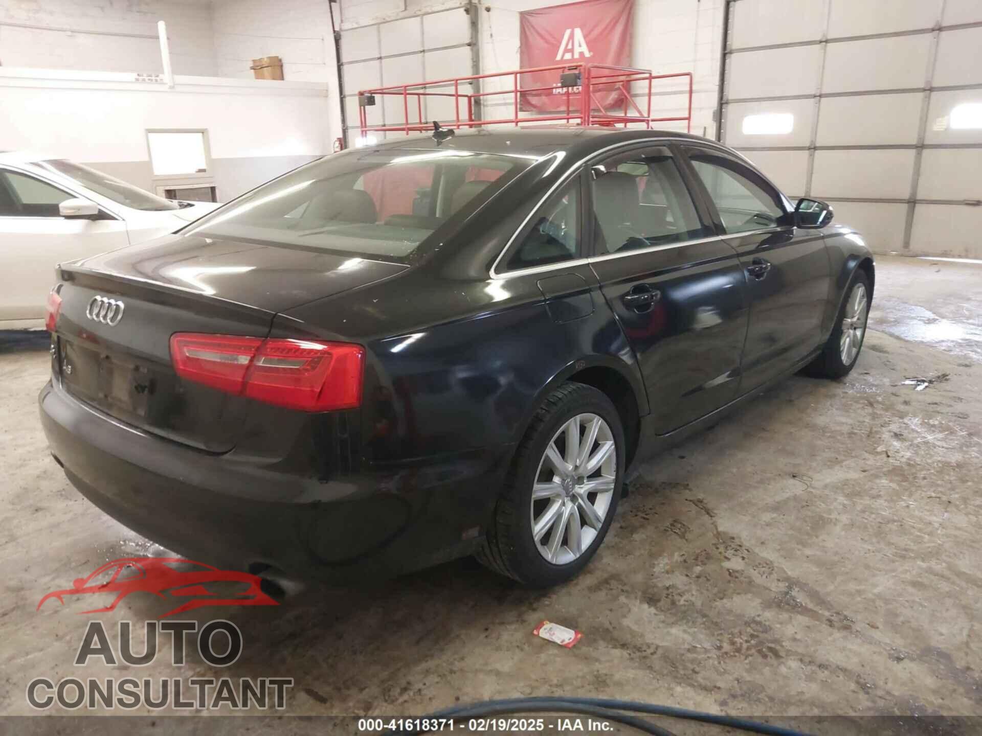AUDI A6 2014 - WAUFFAFC4EN112405