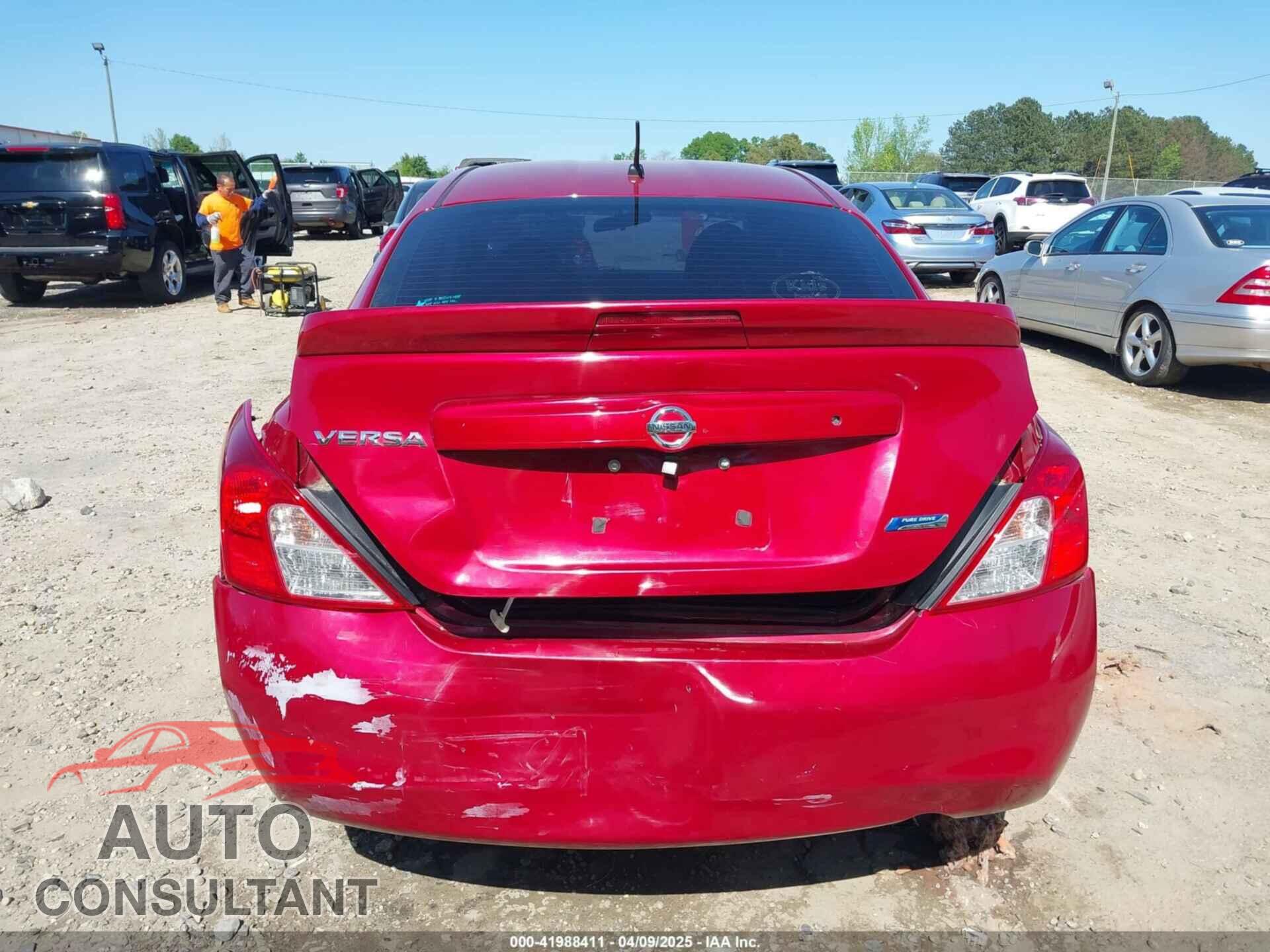 NISSAN VERSA 2014 - 3N1CN7AP3EL847465