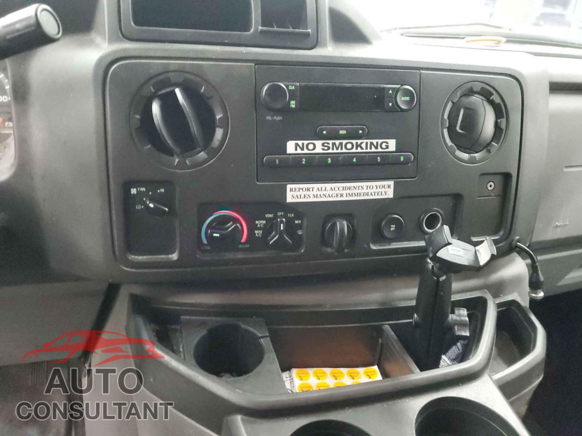 FORD ECONOLINE 2019 - 1FDXE4FSXKDC22536