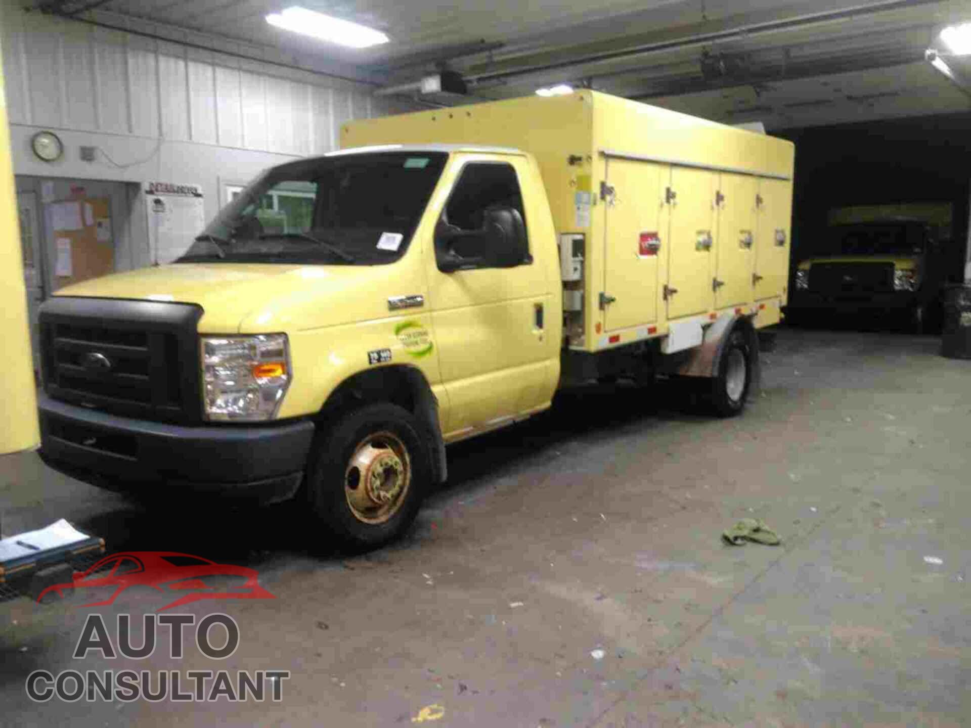 FORD E-450 CUTAWAY 2018 - 1FDXE4FS1JDC18924