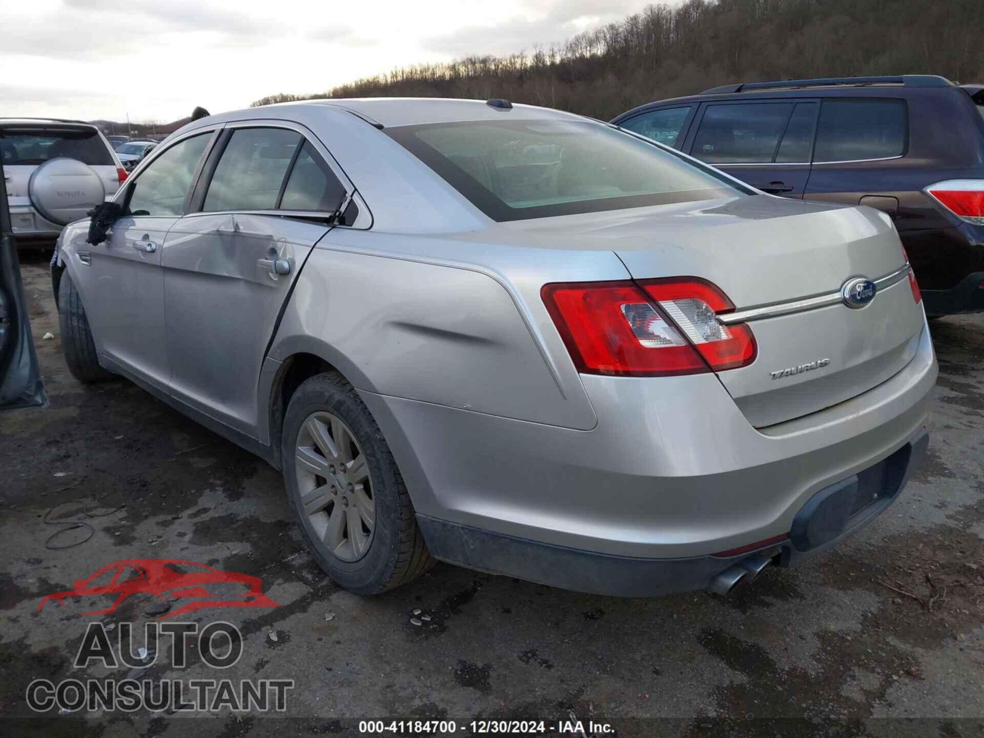 FORD TAURUS 2011 - 1FAHP2DW1BG178041
