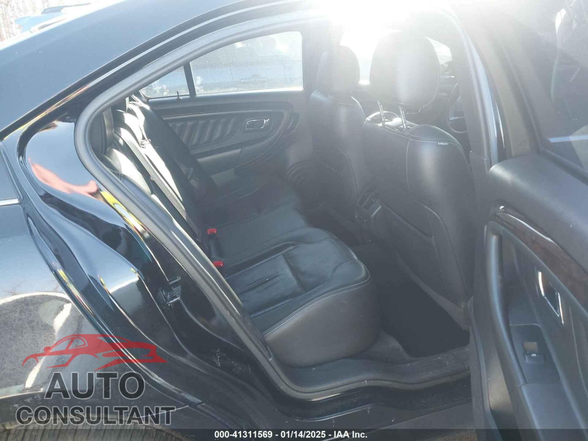 FORD TAURUS 2017 - 1FAHP2F81HG114850