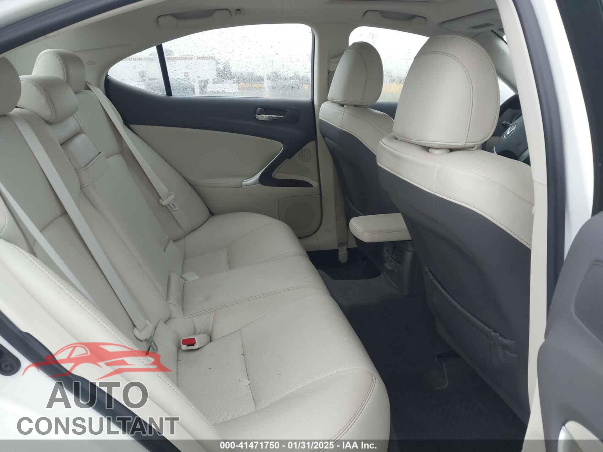 LEXUS IS 350 2011 - JTHBE5C24B5028361