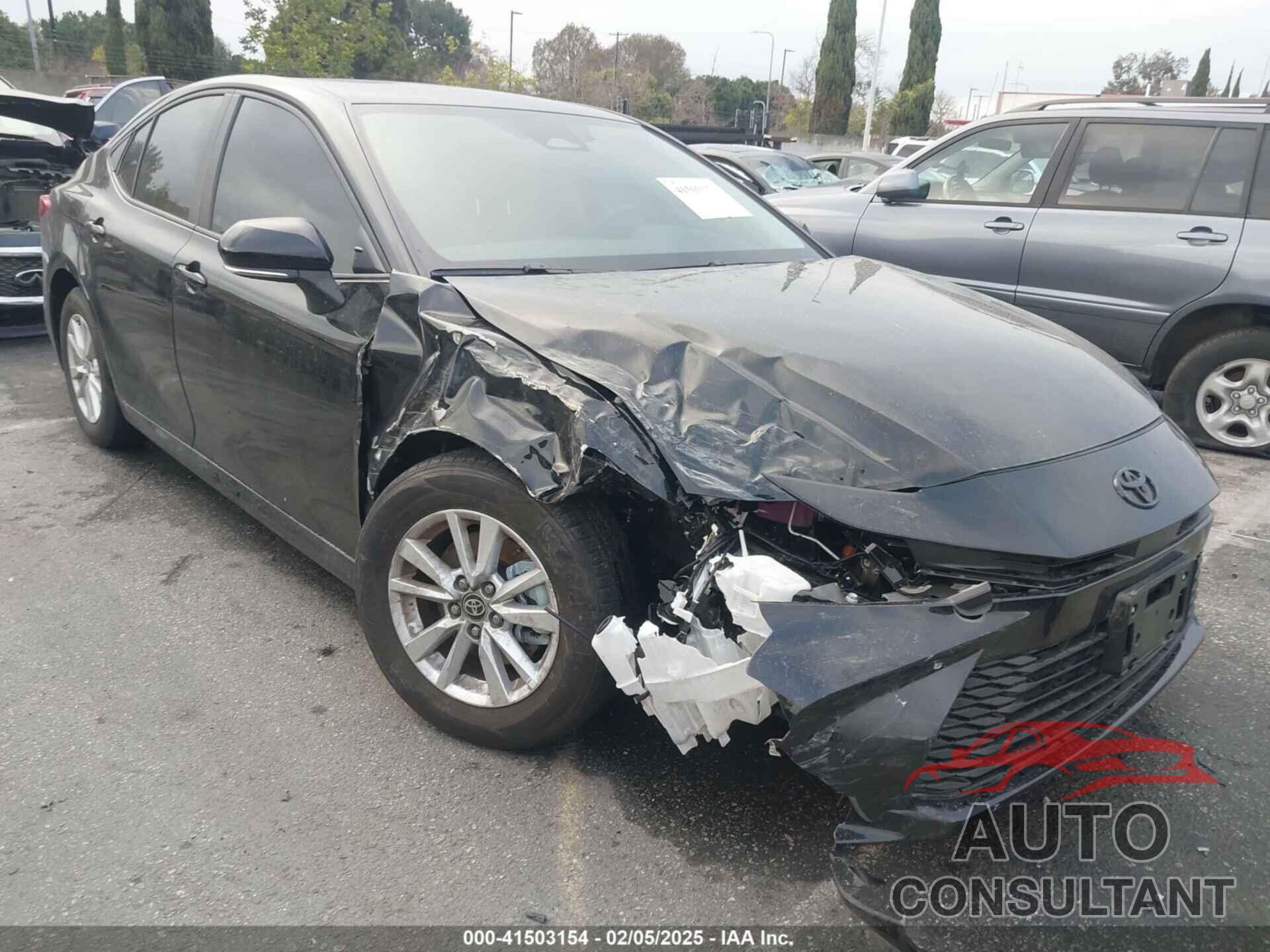 TOYOTA CAMRY 2025 - 4T1DAACK2SU544671