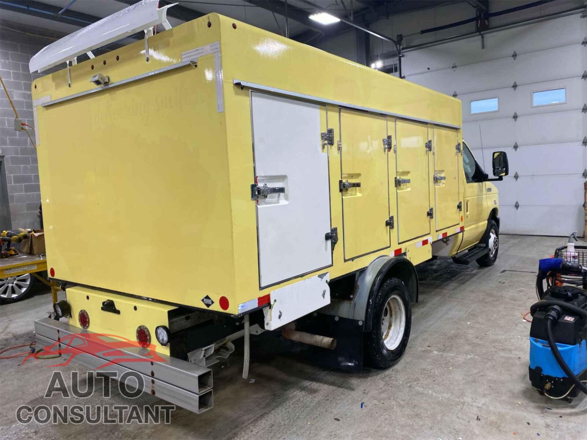 FORD ECONOLINE 2019 - 1FDXE4FS0KDC19371