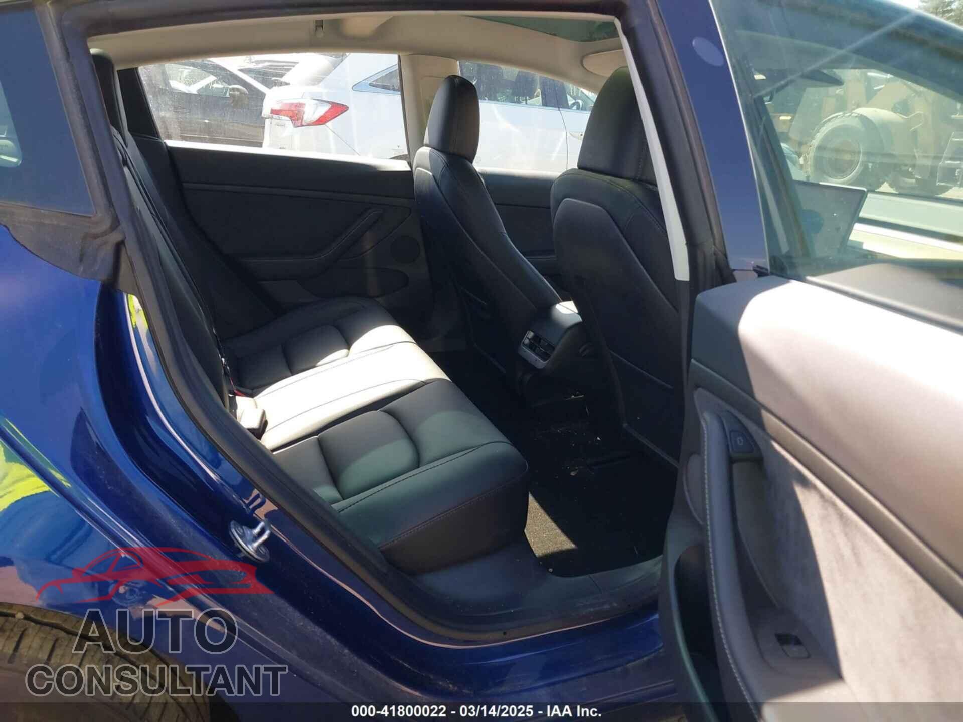 TESLA MODEL 3 2023 - 5YJ3E1EA4PF554837