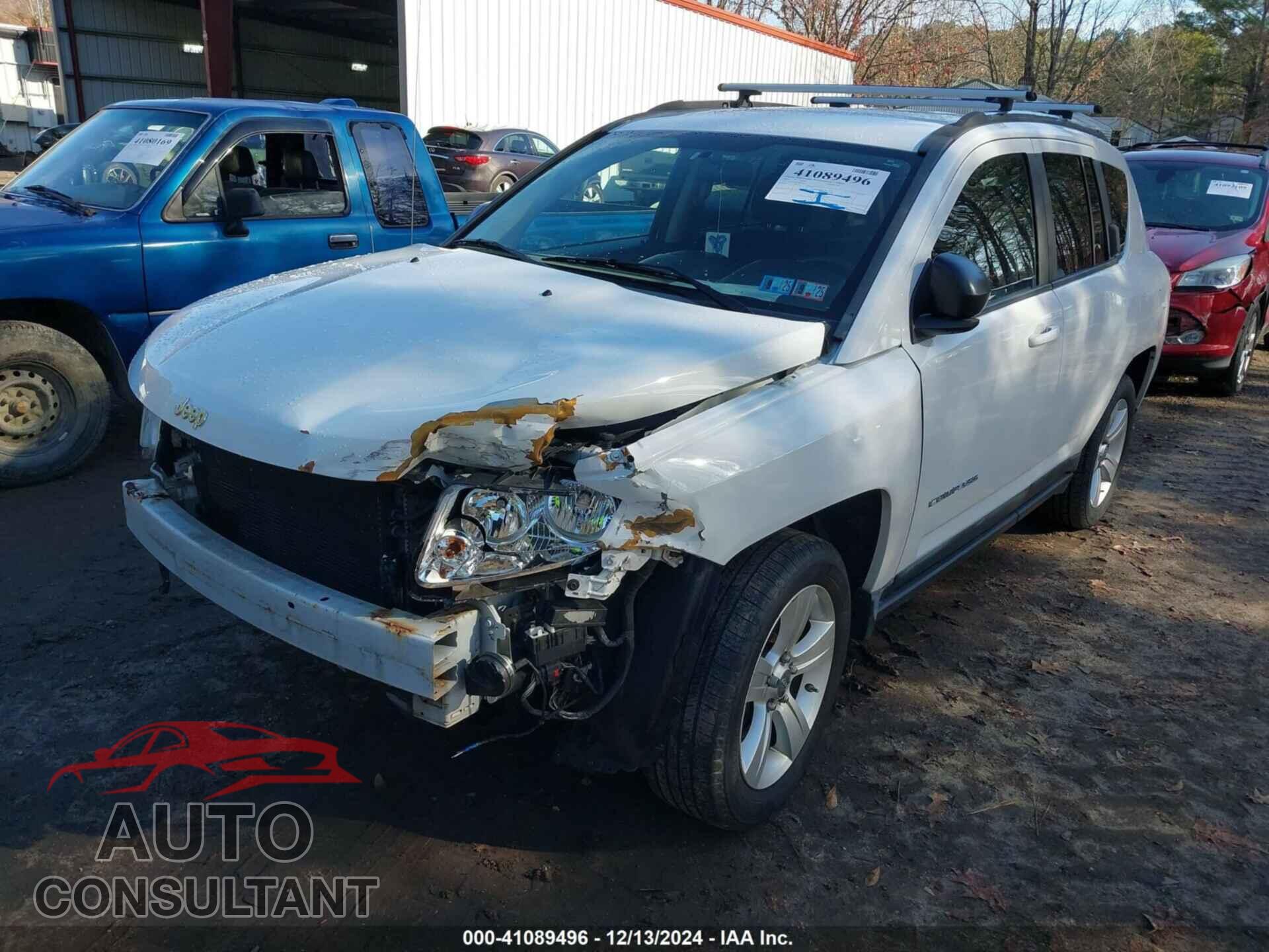 JEEP COMPASS 2011 - 1J4NF1FB3BD266573