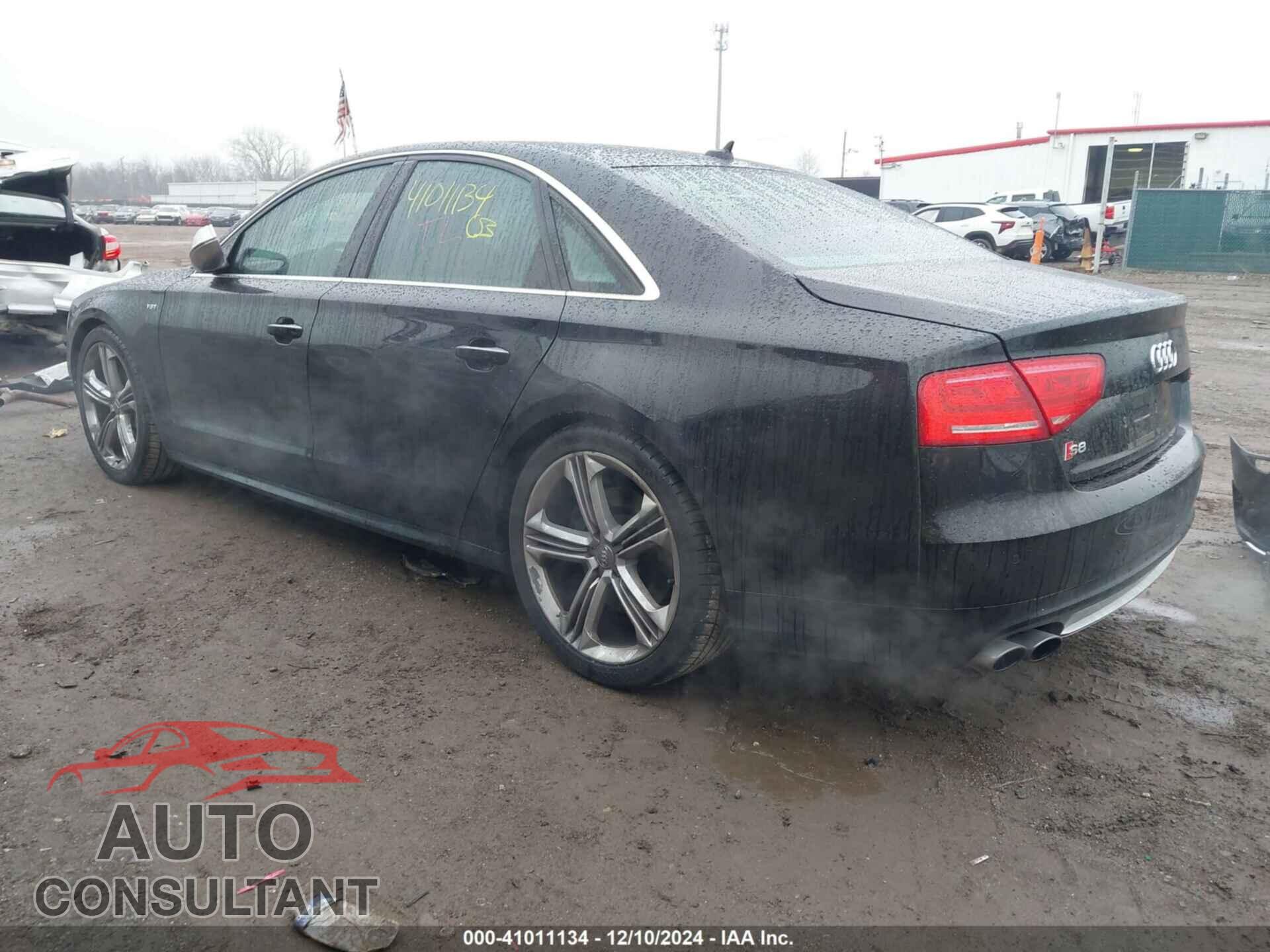 AUDI S8 2013 - WAUD2AFD2DN017724