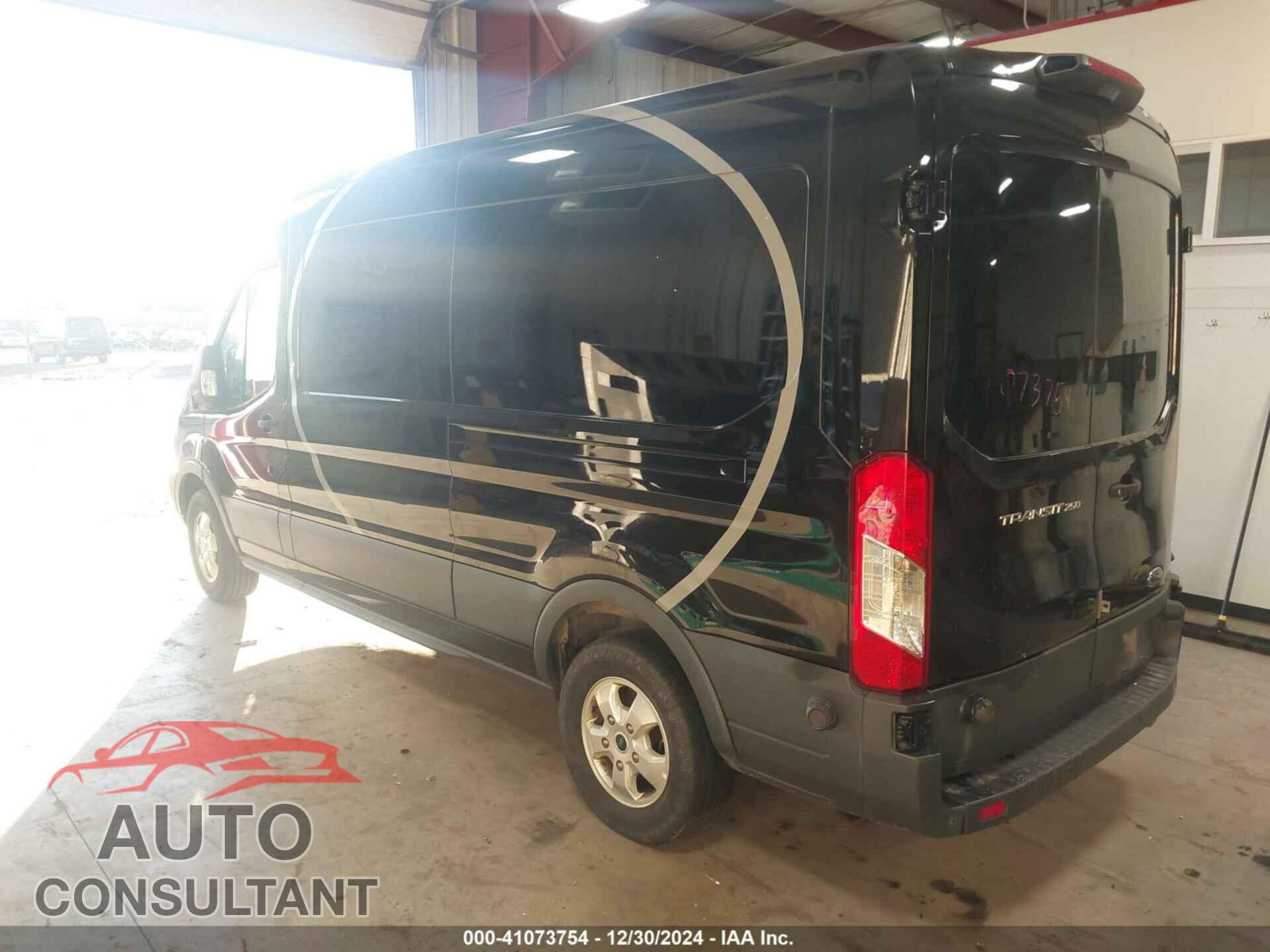 FORD TRANSIT-250 2018 - 1FTYR2CM5JKB37699