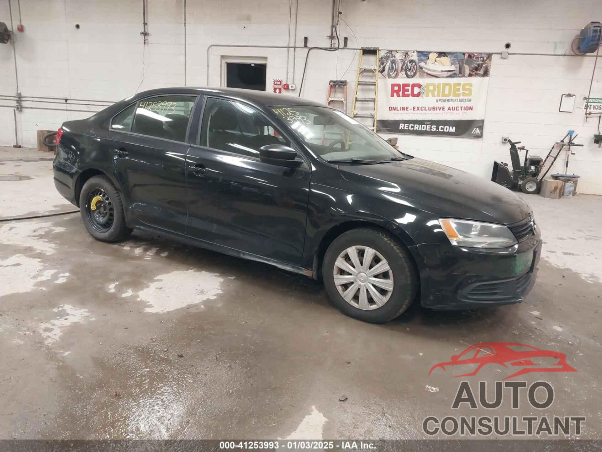 VOLKSWAGEN JETTA 2011 - 3VW2K7AJ2BM106935