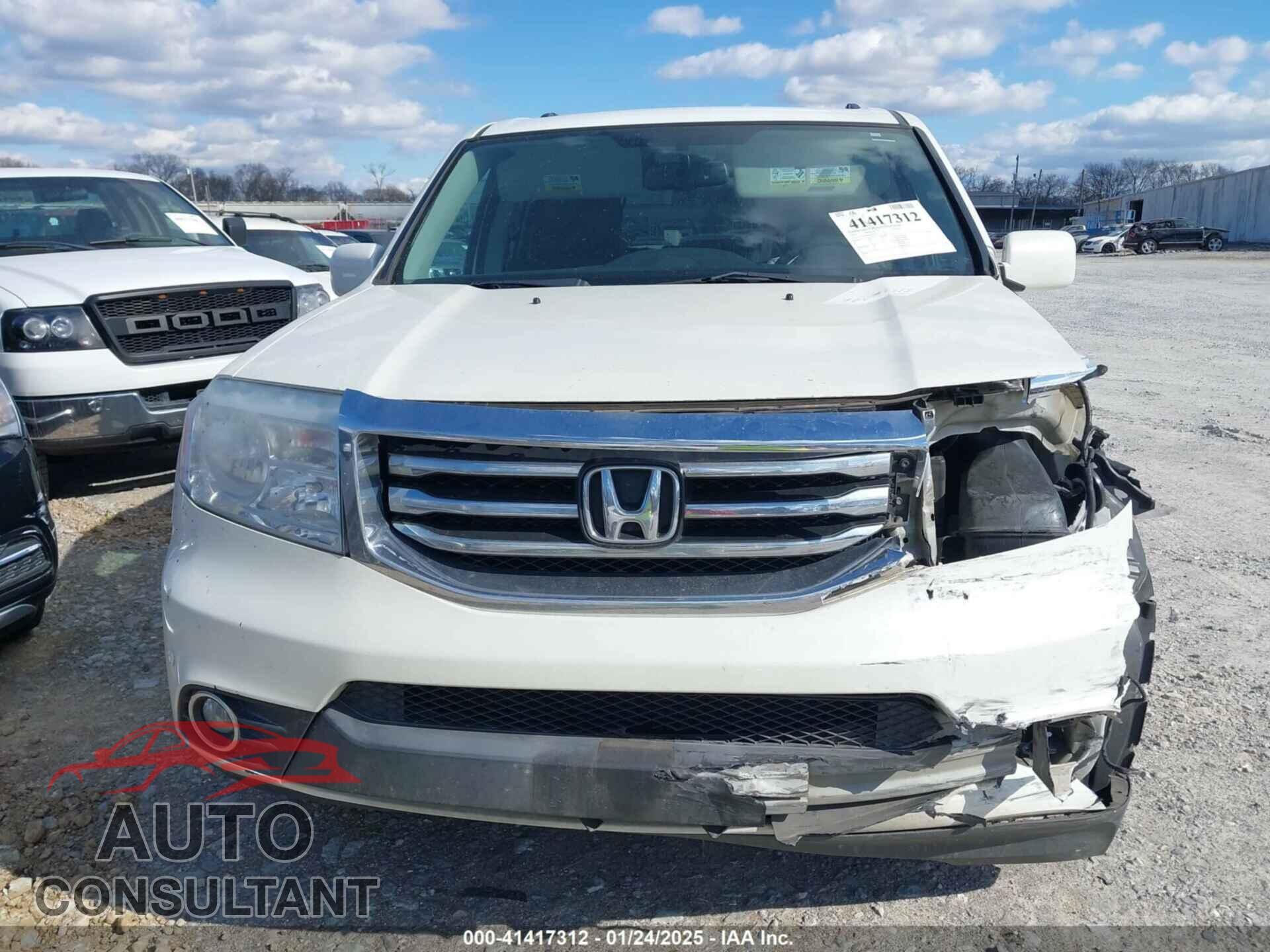 HONDA PILOT 2014 - 5FNYF3H99EB017555