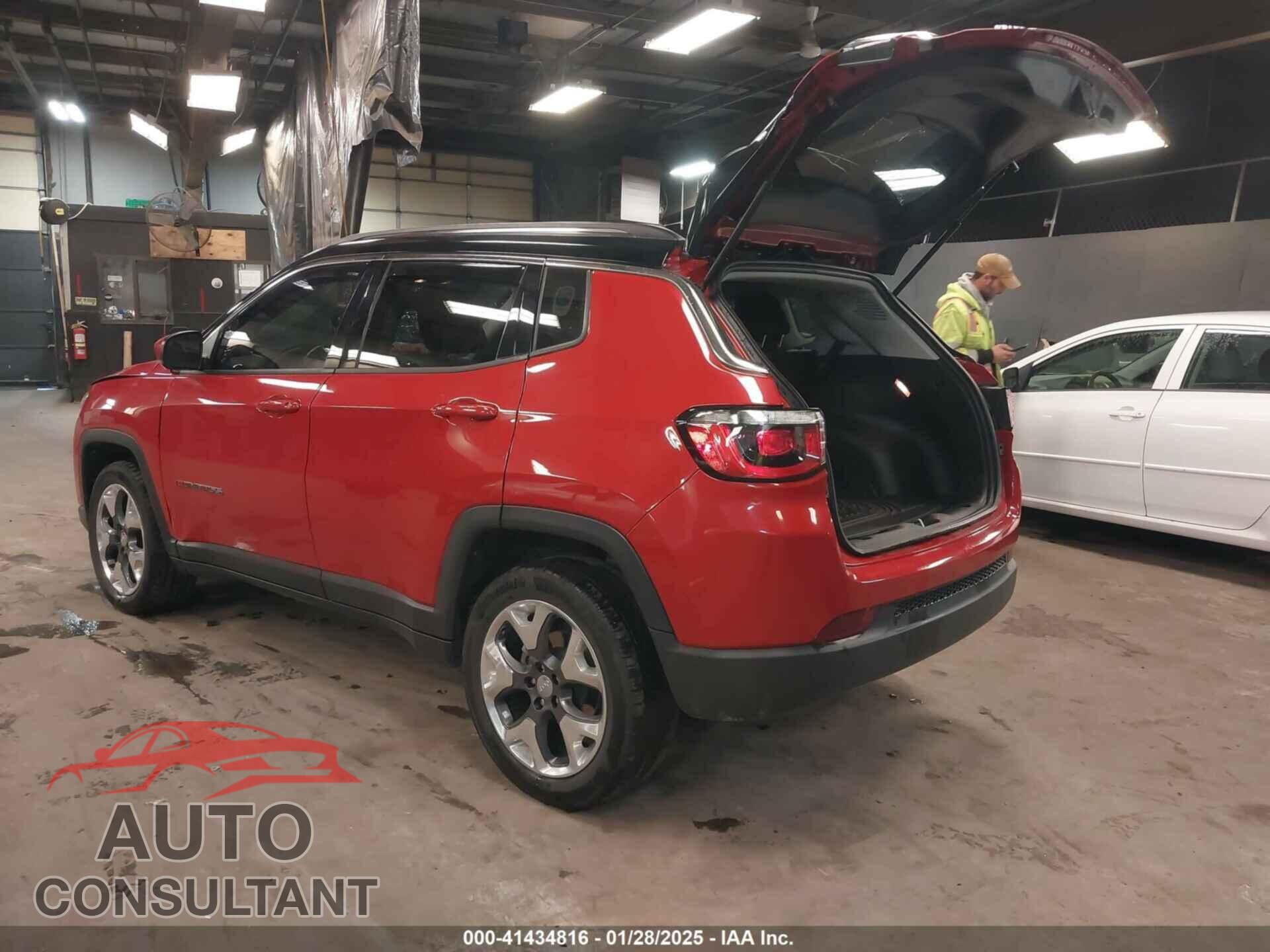 JEEP COMPASS 2021 - 3C4NJDCB8MT536839