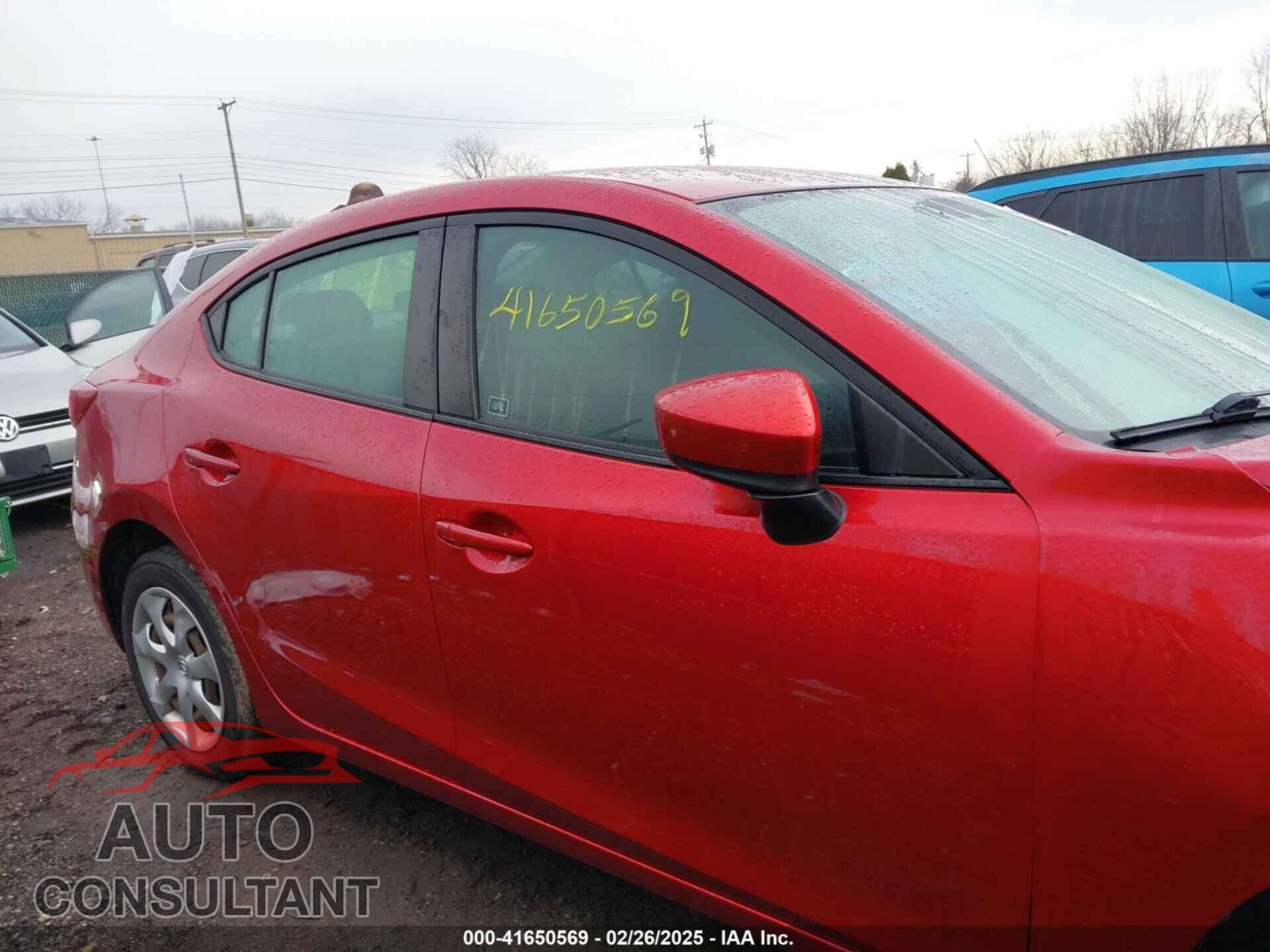 MAZDA MAZDA3 2017 - 3MZBN1U76HM103386