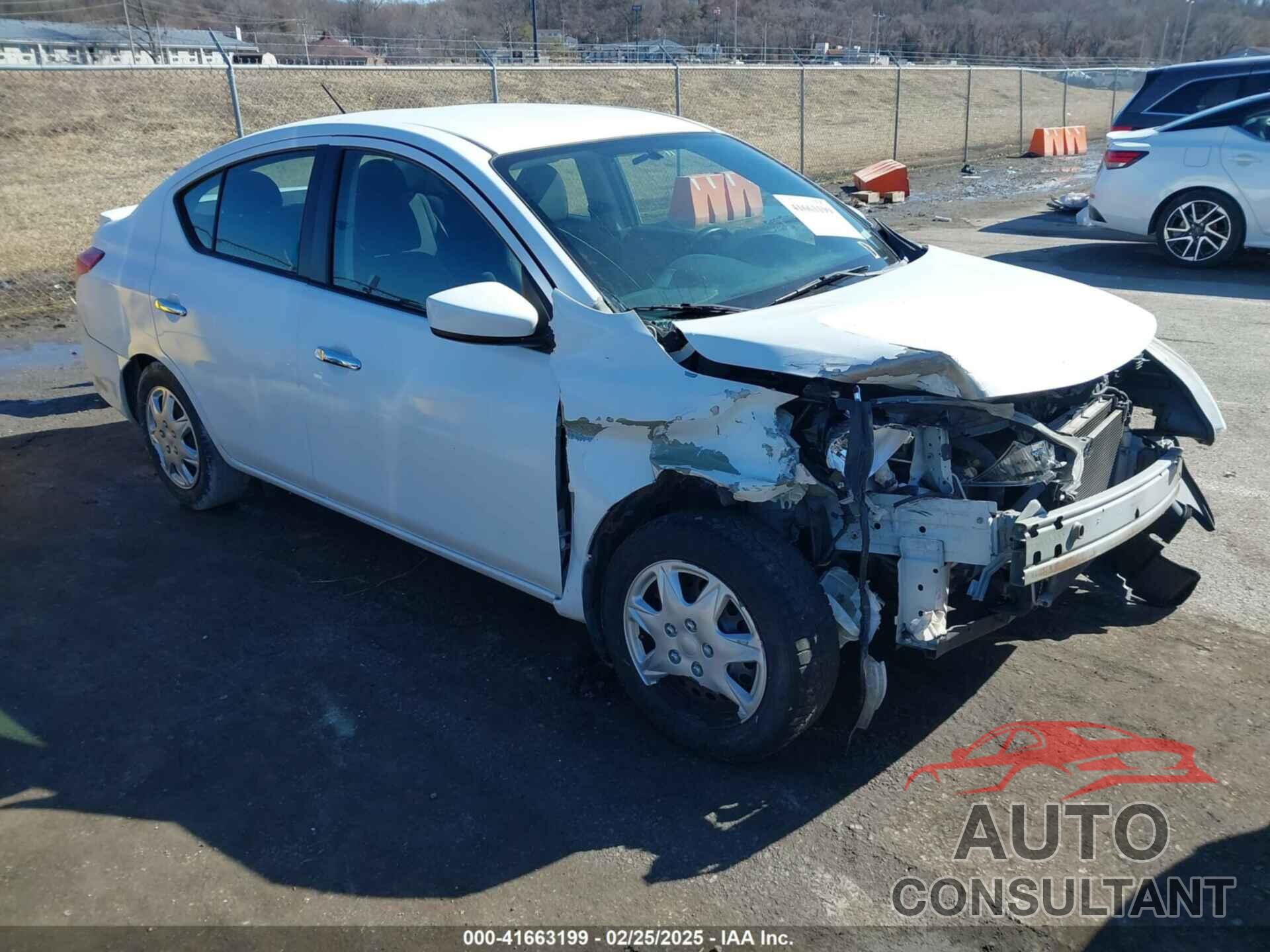 NISSAN VERSA 2015 - 3N1CN7AP8FL889096