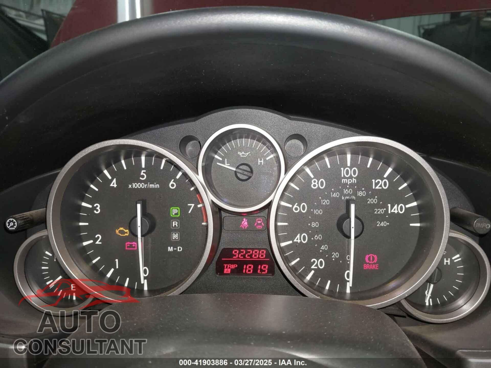 MAZDA MX-5 MIATA 2012 - JM1NC2PF2C0221672