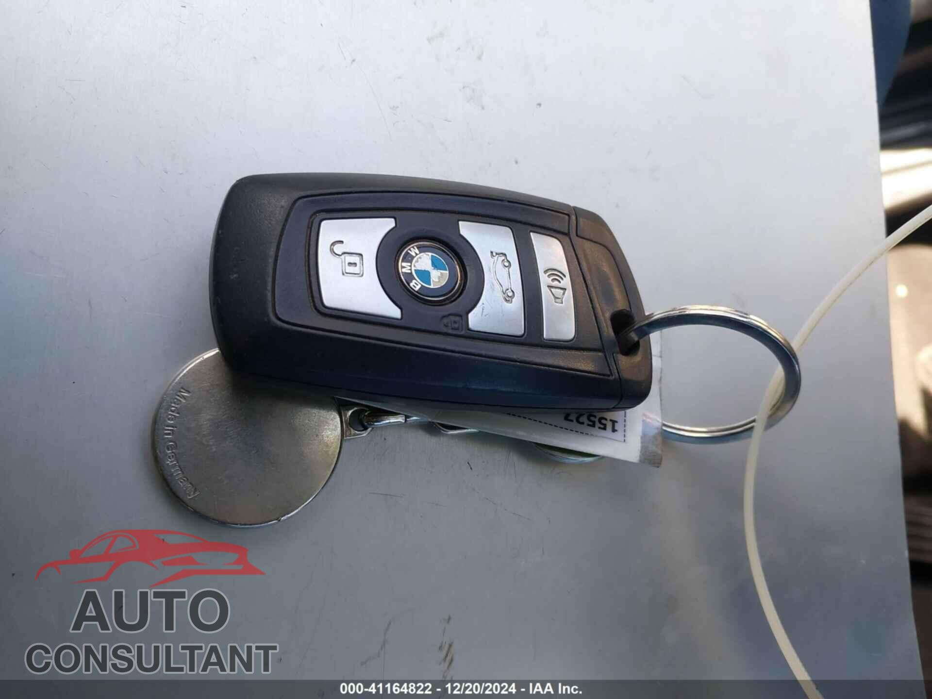 BMW 528I 2012 - WBAXG5C52CDW85580