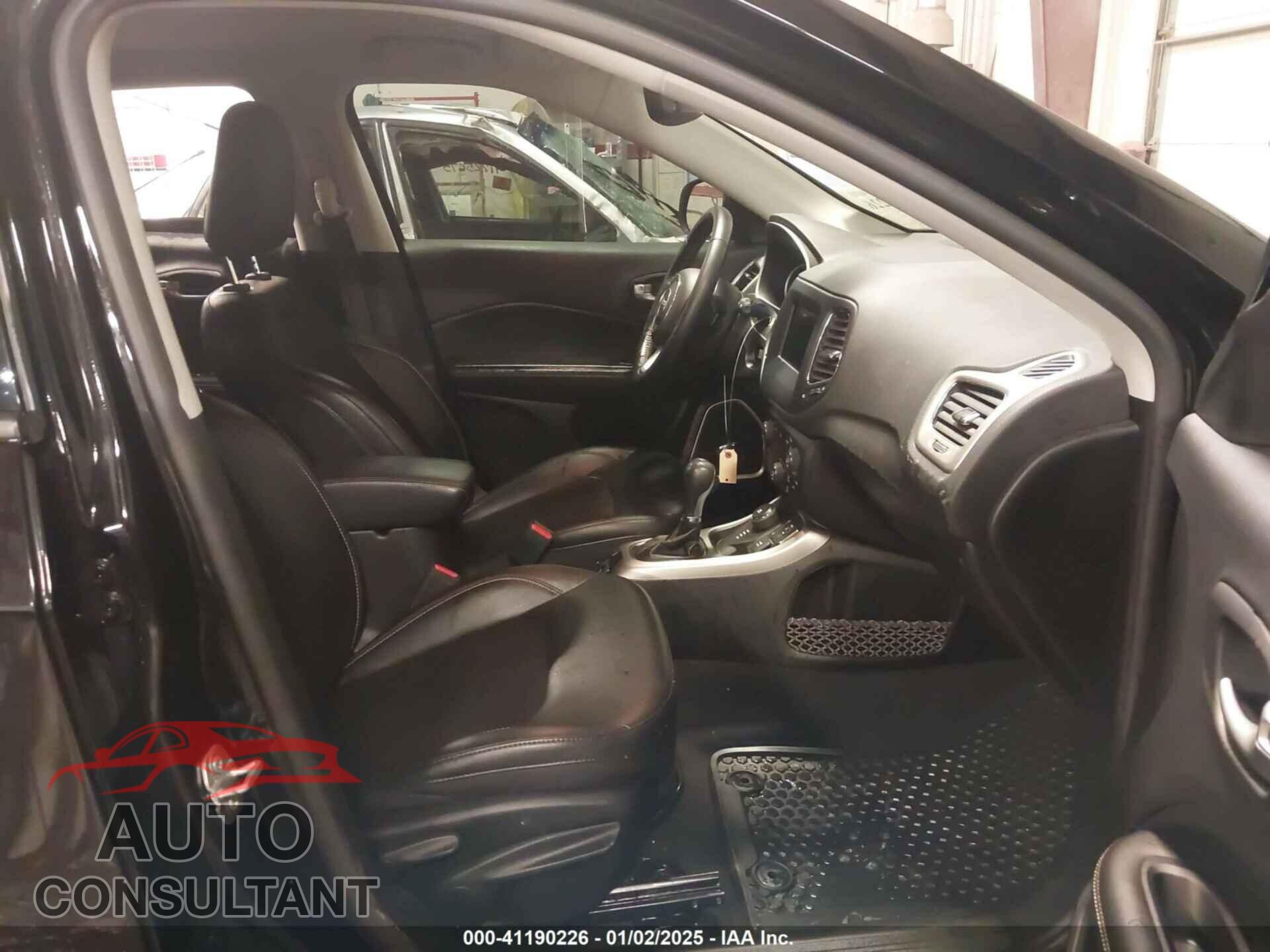 JEEP COMPASS 2021 - 3C4NJDBBXMT573845