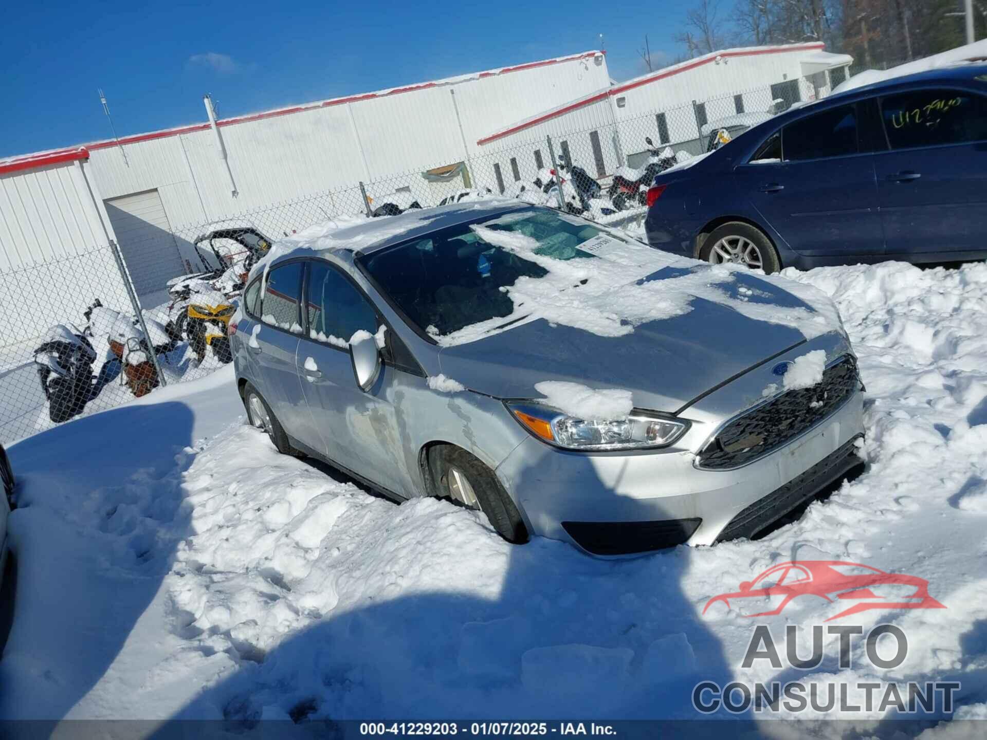 FORD FOCUS 2017 - 1FADP3K21HL203248