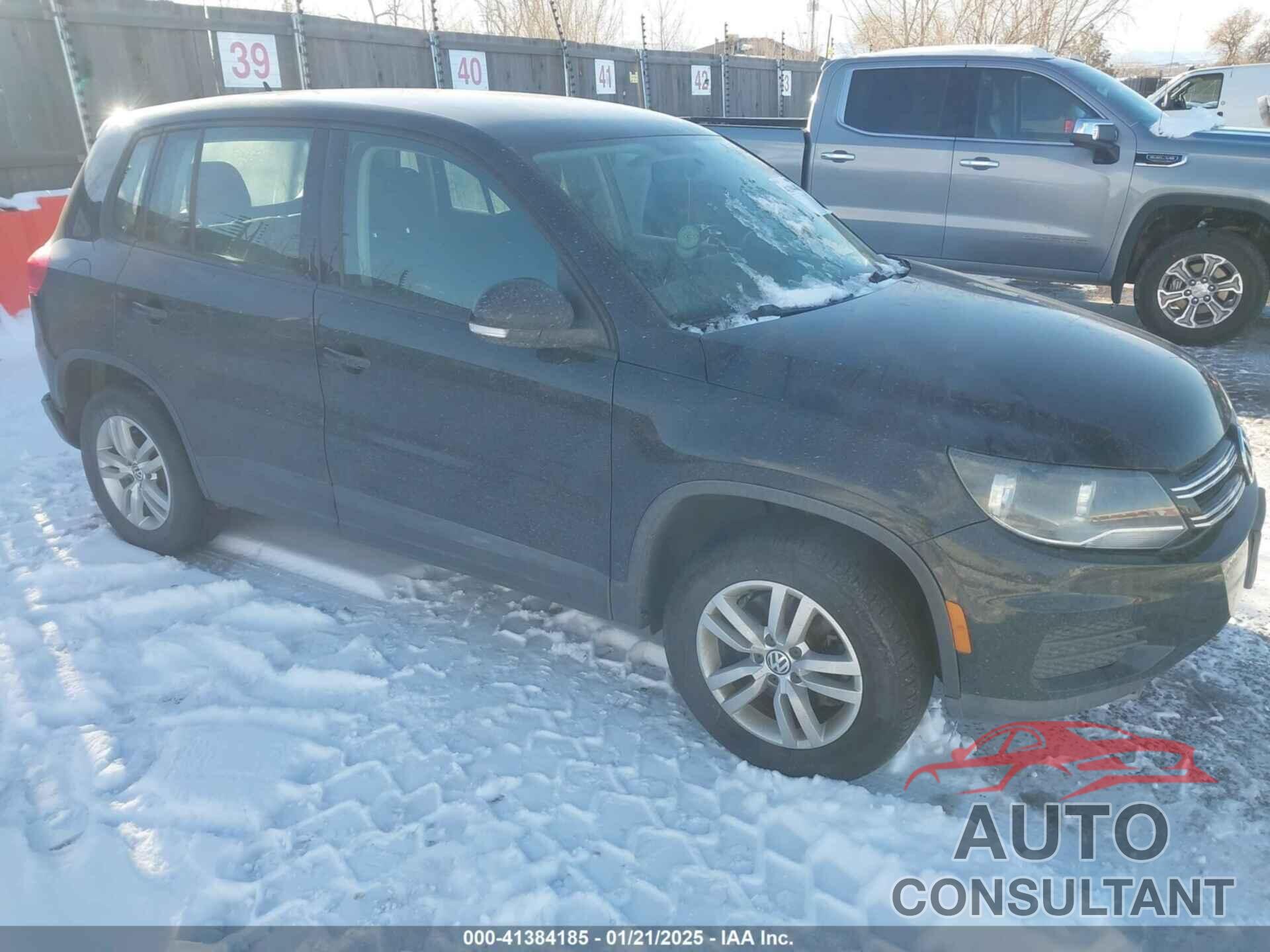 VOLKSWAGEN TIGUAN 2012 - WVGAV7AX1CW561024