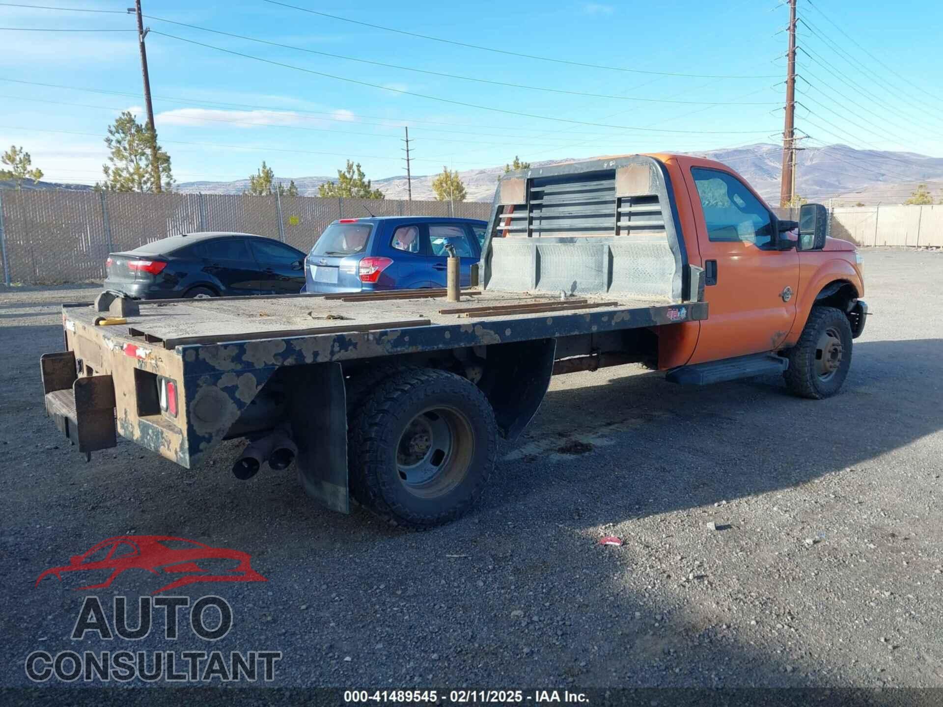 FORD F-350 CHASSIS 2014 - 1FDRF3HT1EEA17451