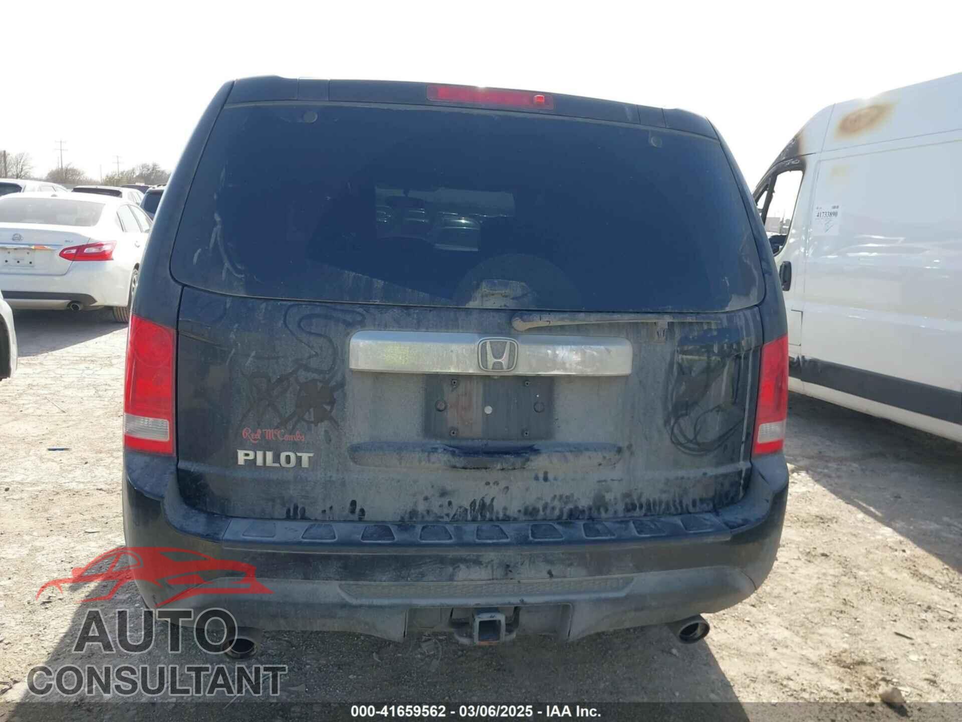 HONDA PILOT 2013 - 5FNYF3H41DB038080