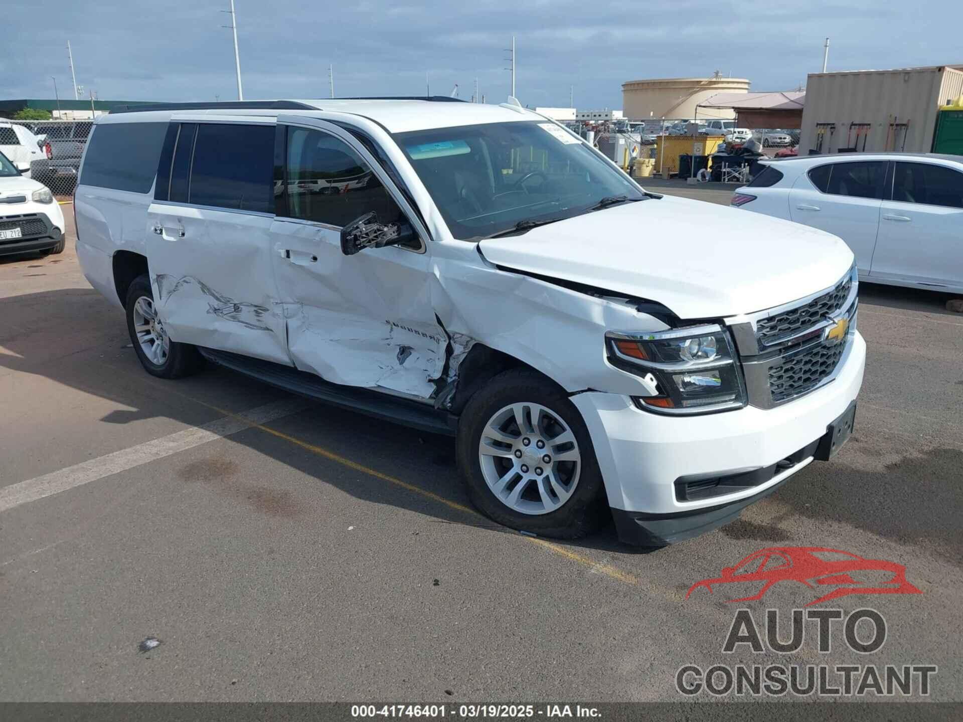 CHEVROLET SUBURBAN 2019 - 1GNSCHKC8KR186222