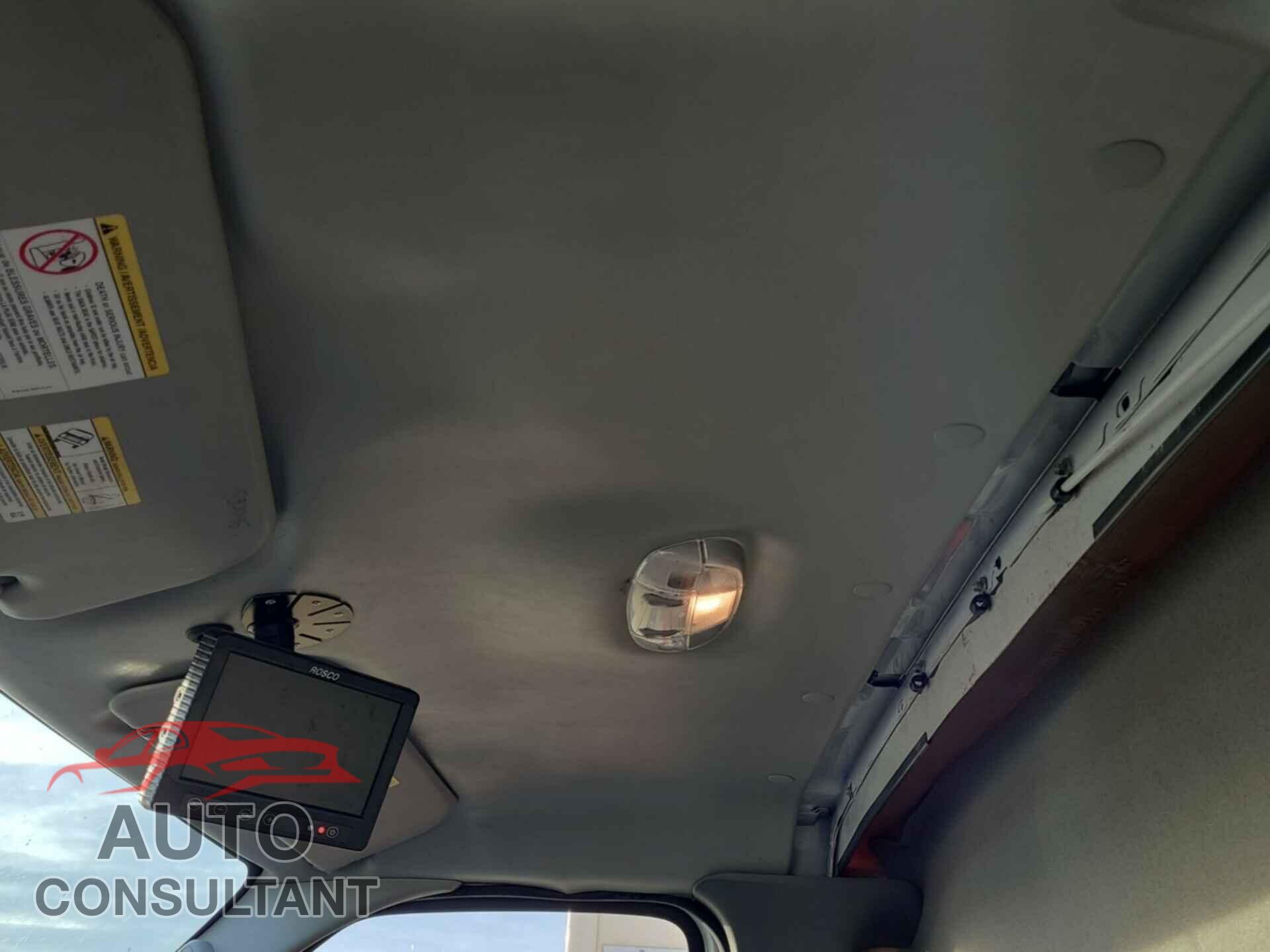FORD ECONOLINE 2019 - 1FDXE4FS7KDC19318