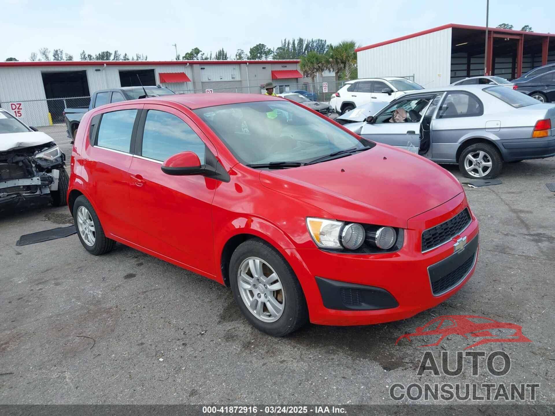 CHEVROLET SONIC 2013 - 1G1JC6SHXD4172738