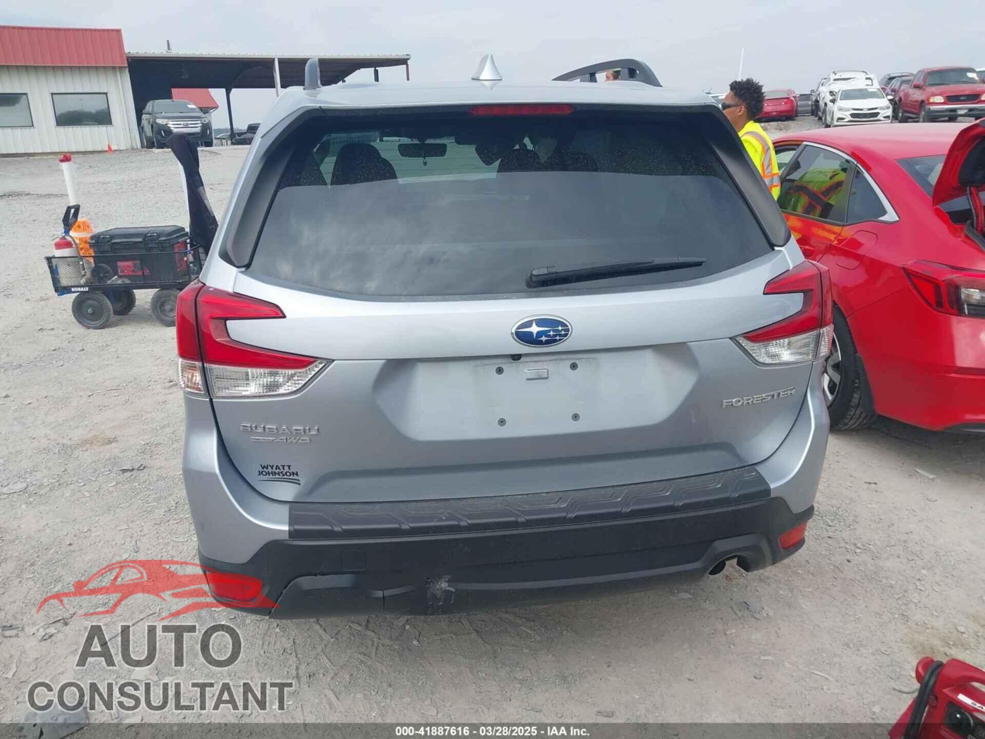 SUBARU FORESTER 2023 - JF2SKAEC9PH445216