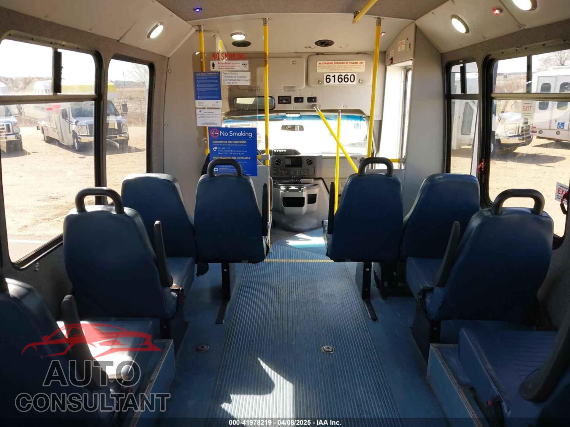 FORD E-450 CUTAWAY 2018 - 1FDFE4FS4JDC17441