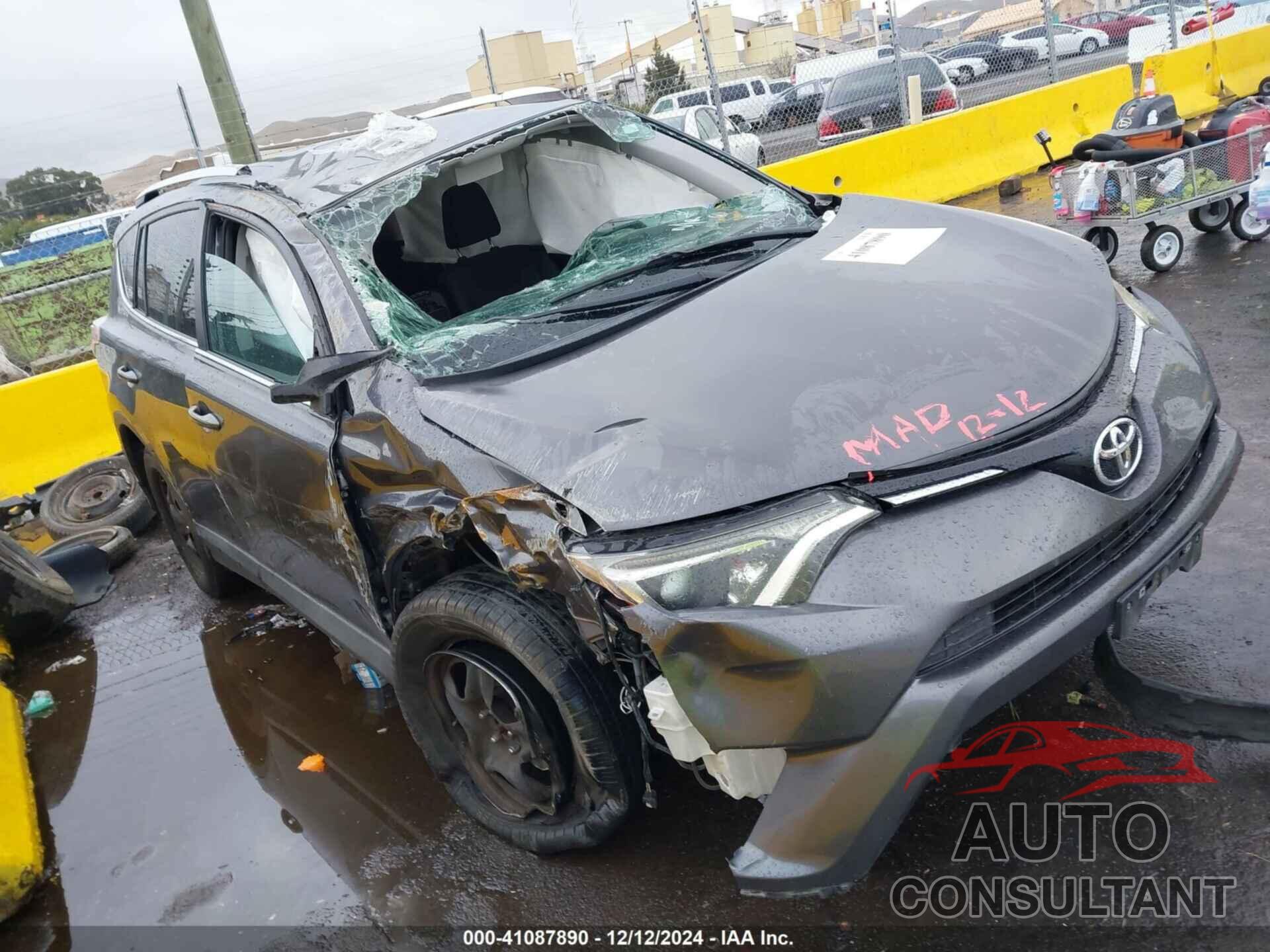 TOYOTA RAV4 2016 - 2T3ZFREV3GW310888