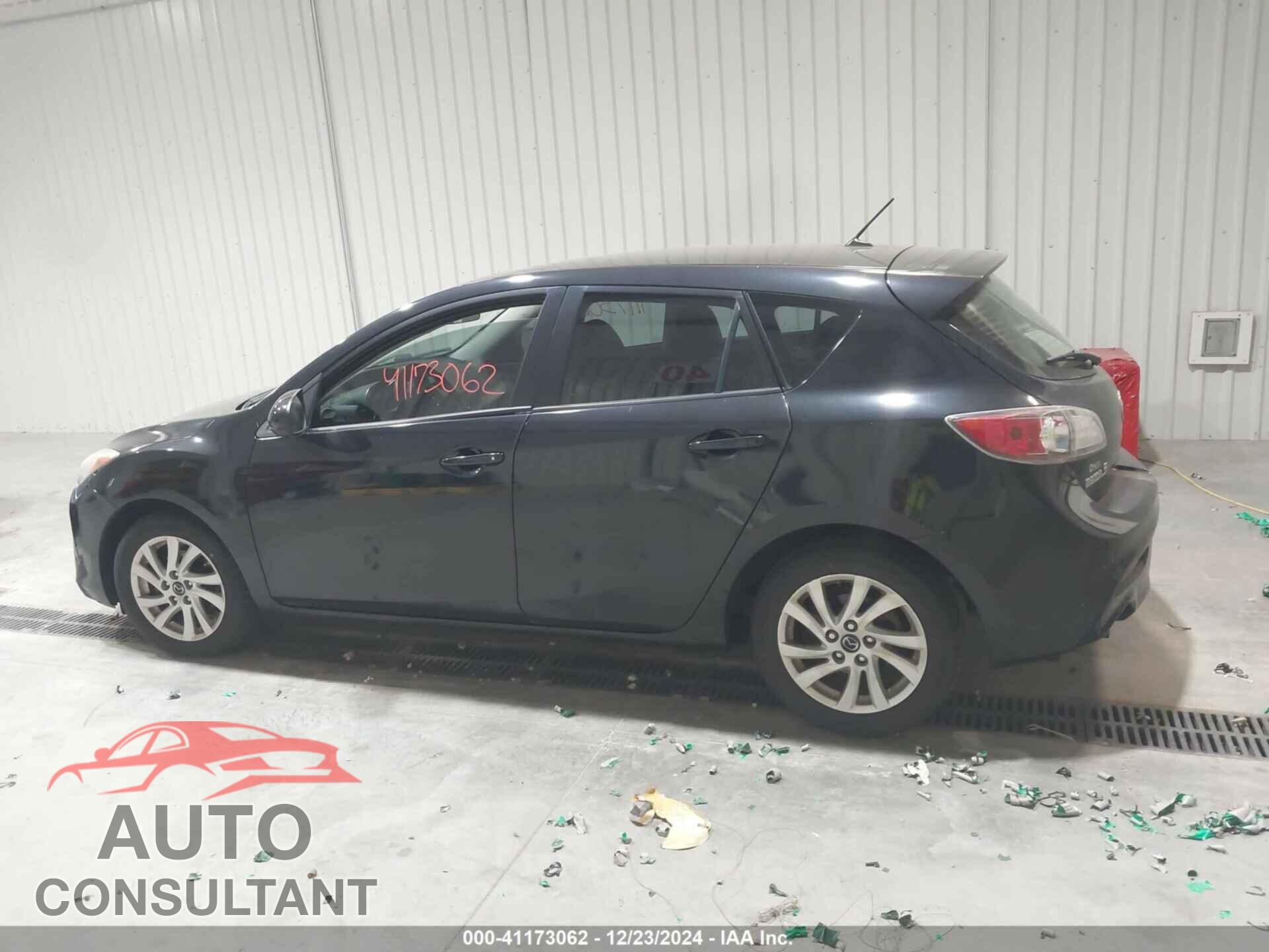 MAZDA MAZDA3 2013 - JM1BL1M78D1746841