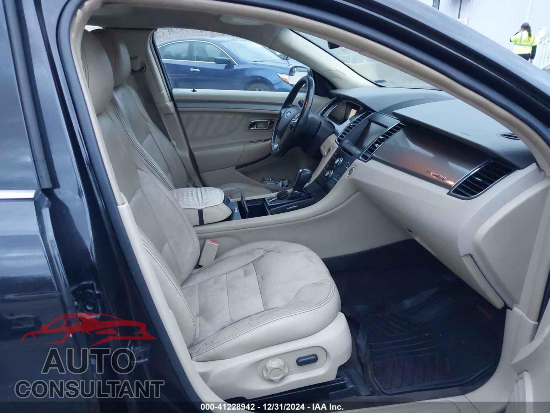 FORD TAURUS 2014 - 1FAHP2E83EG128665