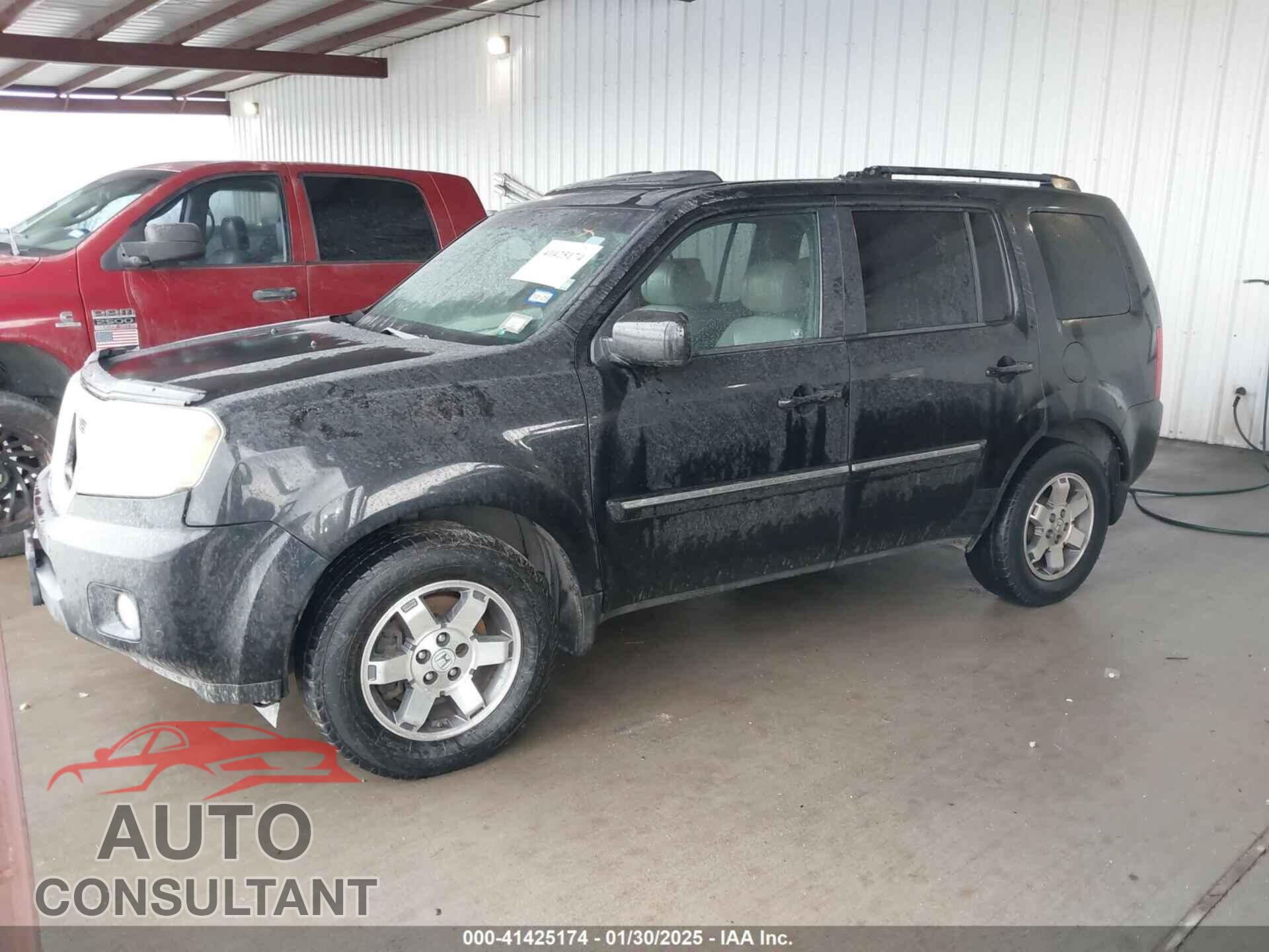 HONDA PILOT 2011 - 5FNYF3H99BB043956