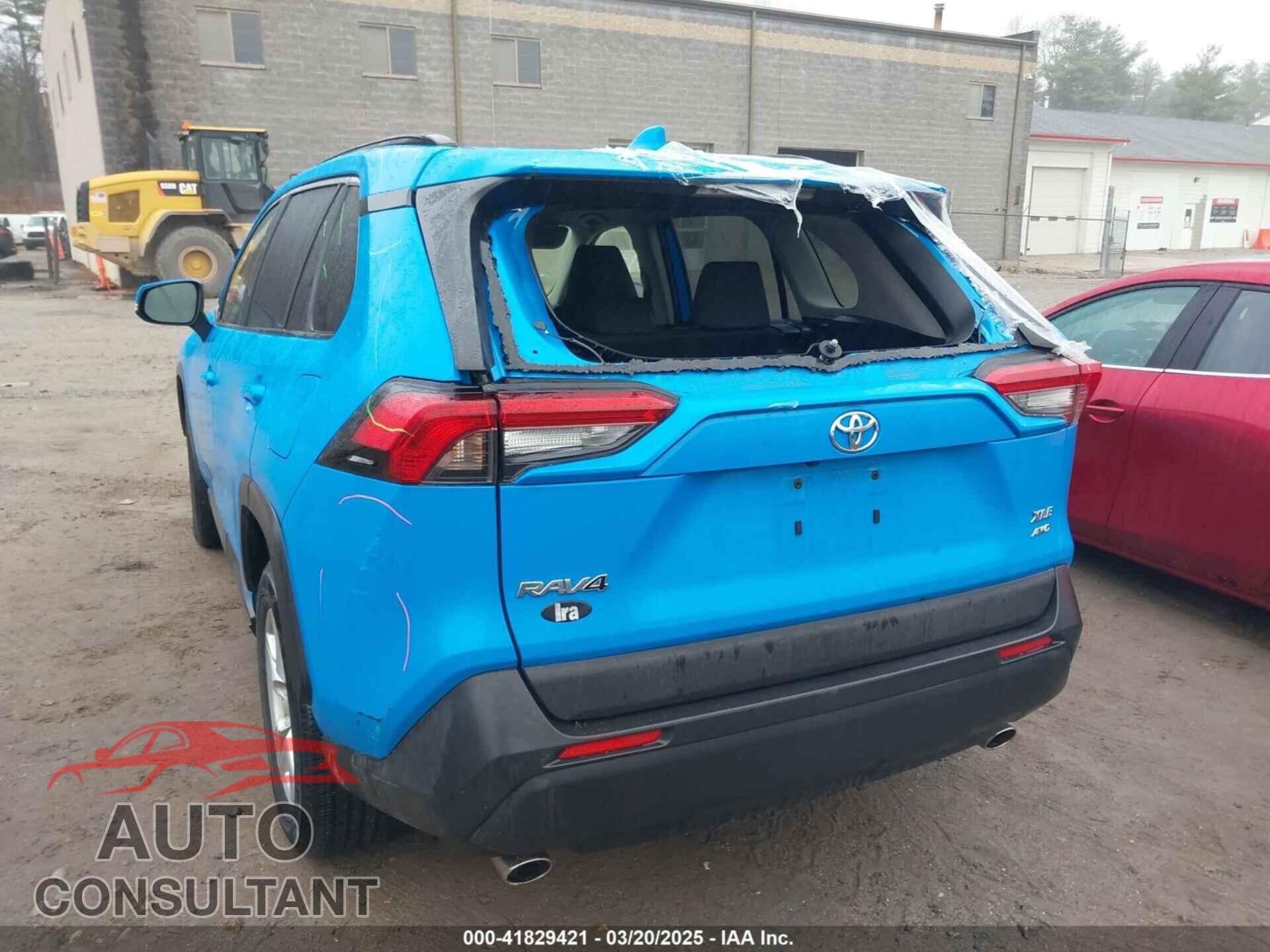 TOYOTA RAV4 2019 - JTMP1RFV0KD031165